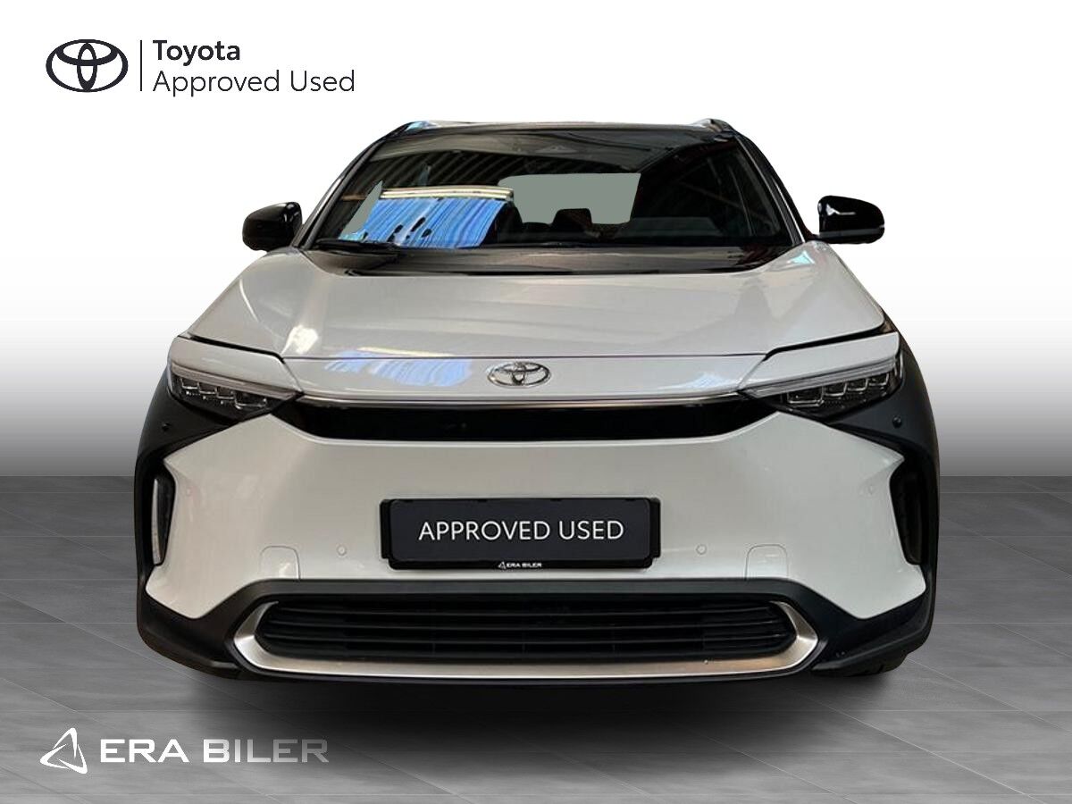 Billede af Toyota bZ4X SUV 150 kW (204 hk) aut. gear Executive Premium