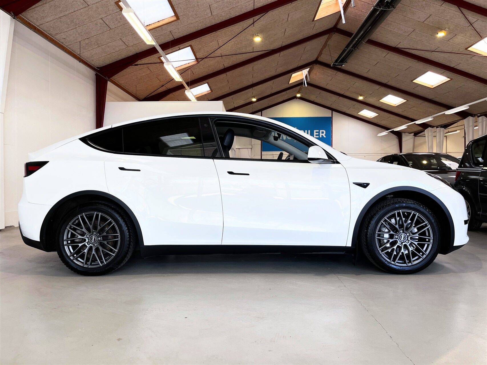 Billede af Tesla Model Y EL RWD 299HK 5d Aut. 