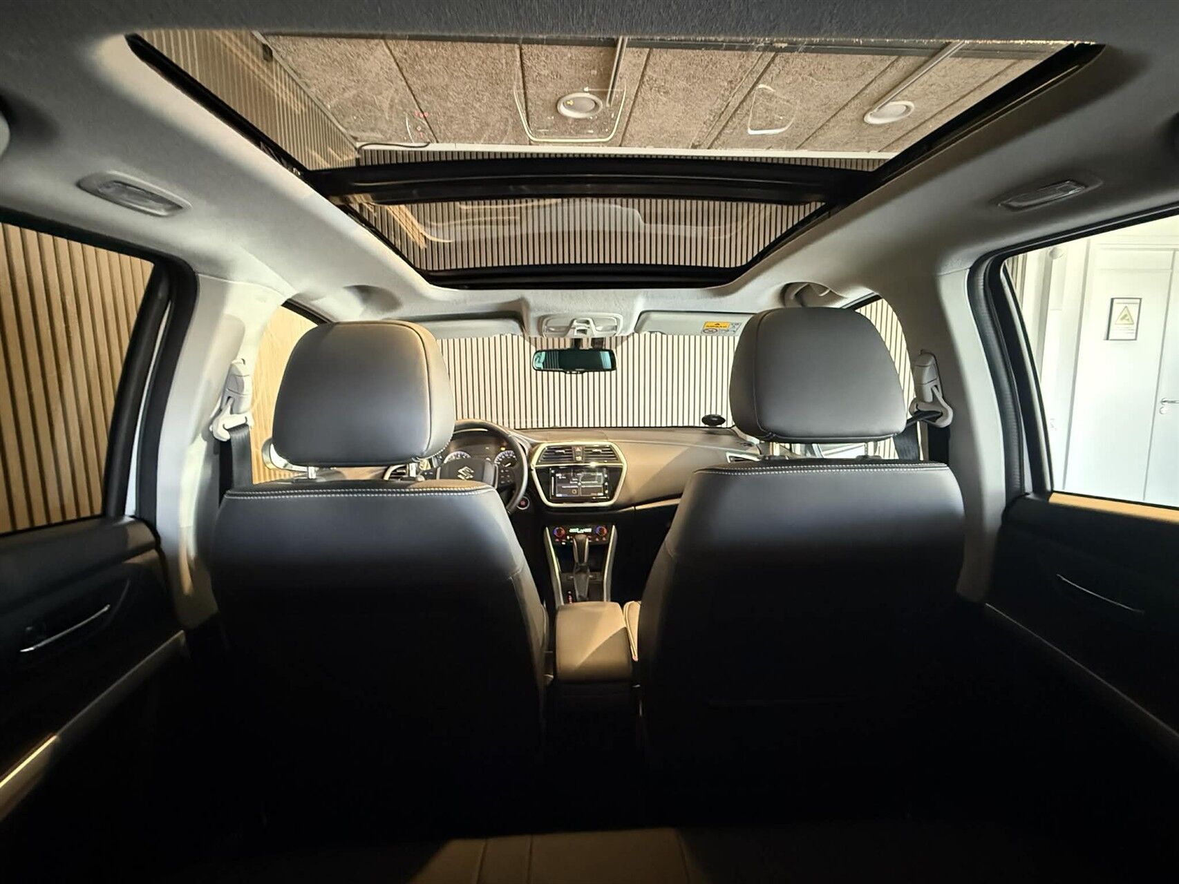 Billede af Suzuki S-Cross 1,0 Boosterjet Exclusive 112HK 5d 6g Aut.