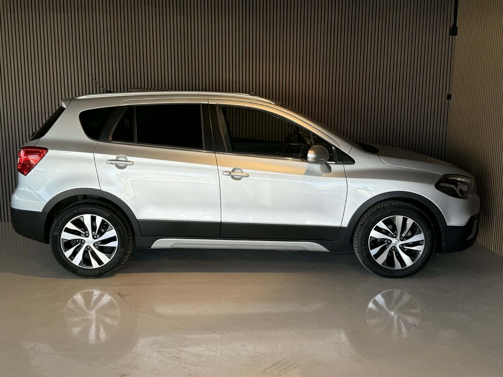 Billede af Suzuki S-Cross 1,0 Boosterjet Exclusive 112HK 5d 6g Aut.