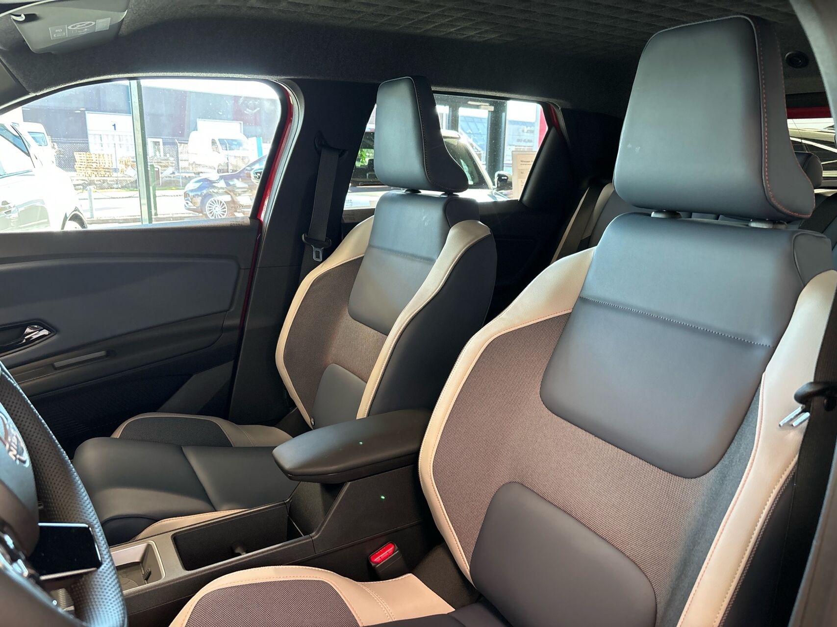 Billede af Nissan Micra EL Evolve 52kWh 150HK 5d Aut.