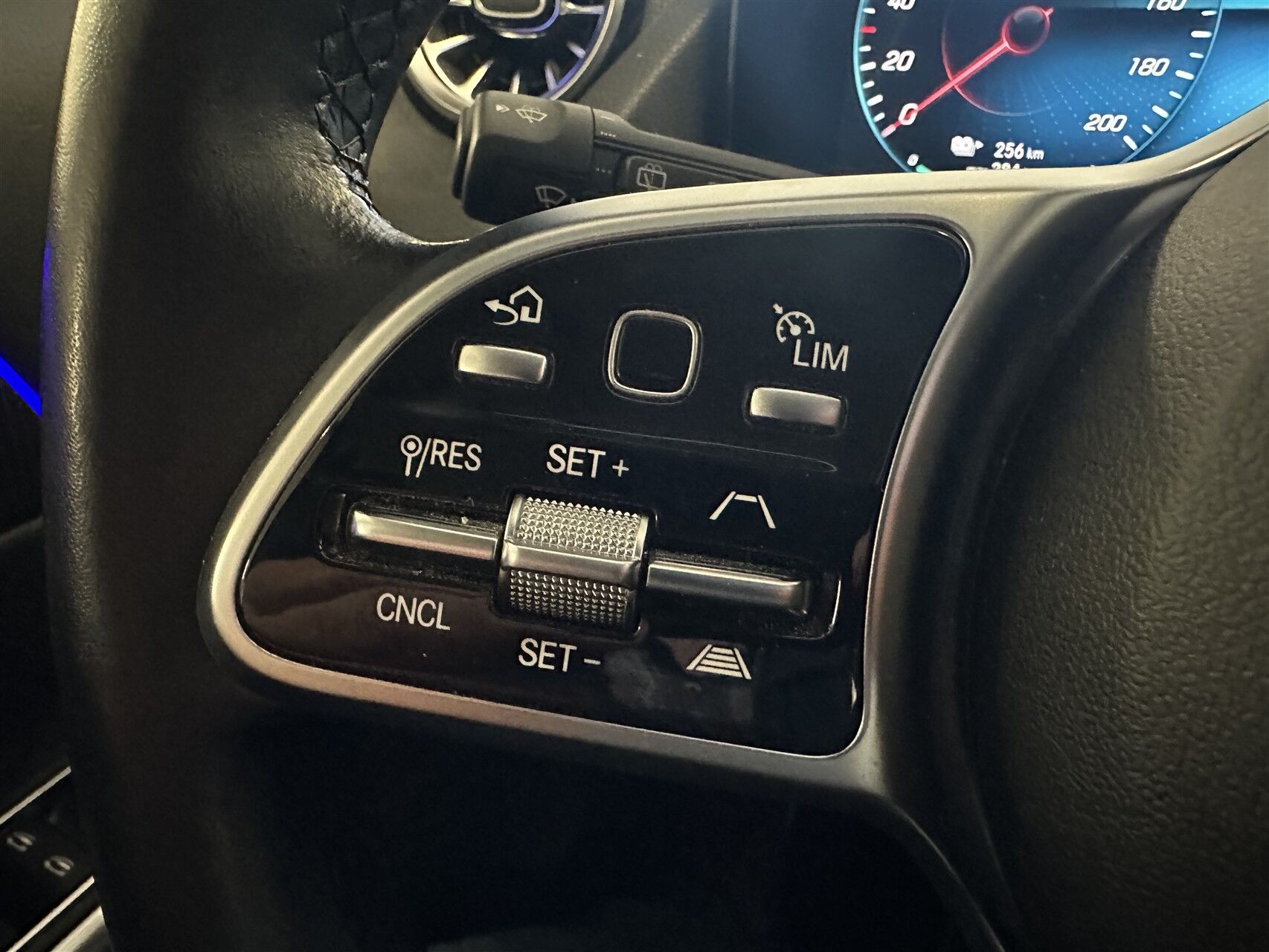 Billede af Mercedes-Benz EQA 250 EL Progressive 190HK 5d Aut.