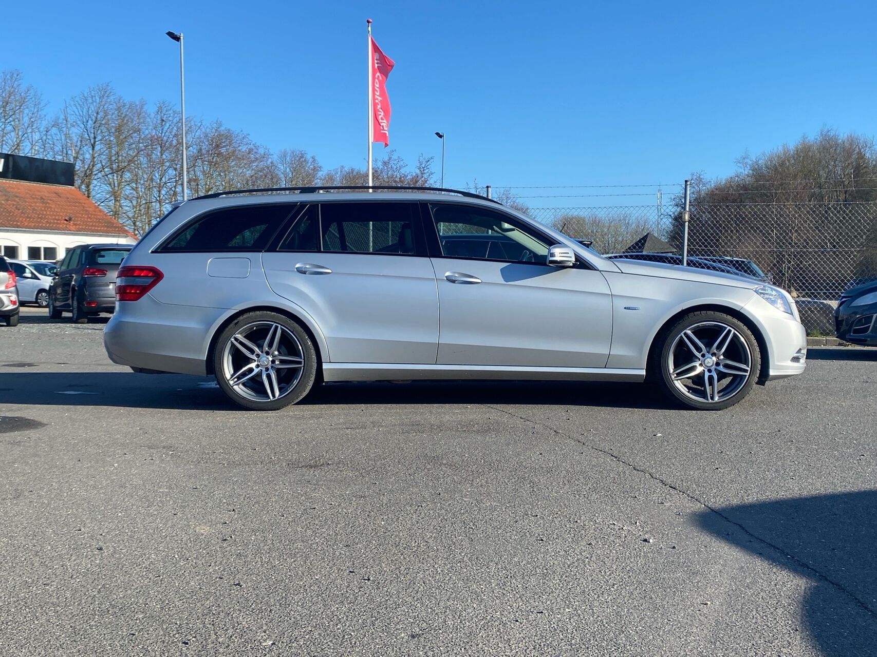 Billede af Mercedes-Benz E220 d T 2,1 CDI BlueEfficiency 170HK Stc Aut.