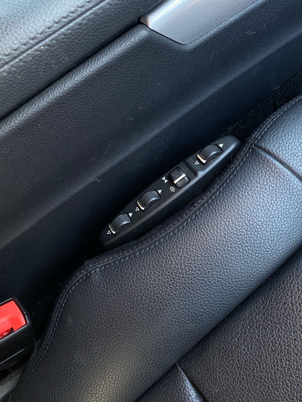 Billede af Mercedes-Benz E220 d T 2,1 CDI BlueEfficiency 170HK Stc Aut.