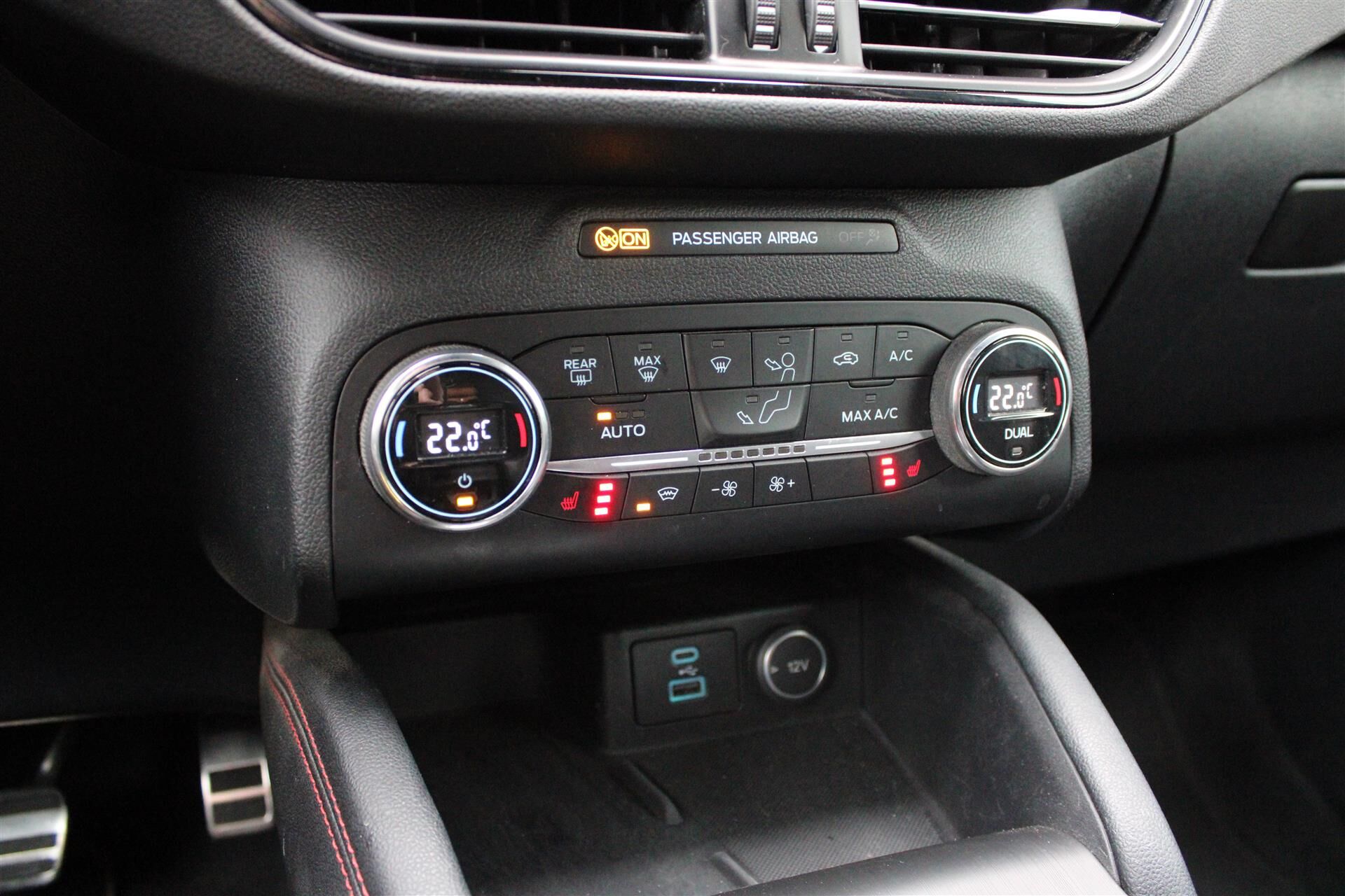 Billede af Ford Kuga 2,5 Plugin-hybrid ST-Line X CVT 225HK 5d Trinl. Gear