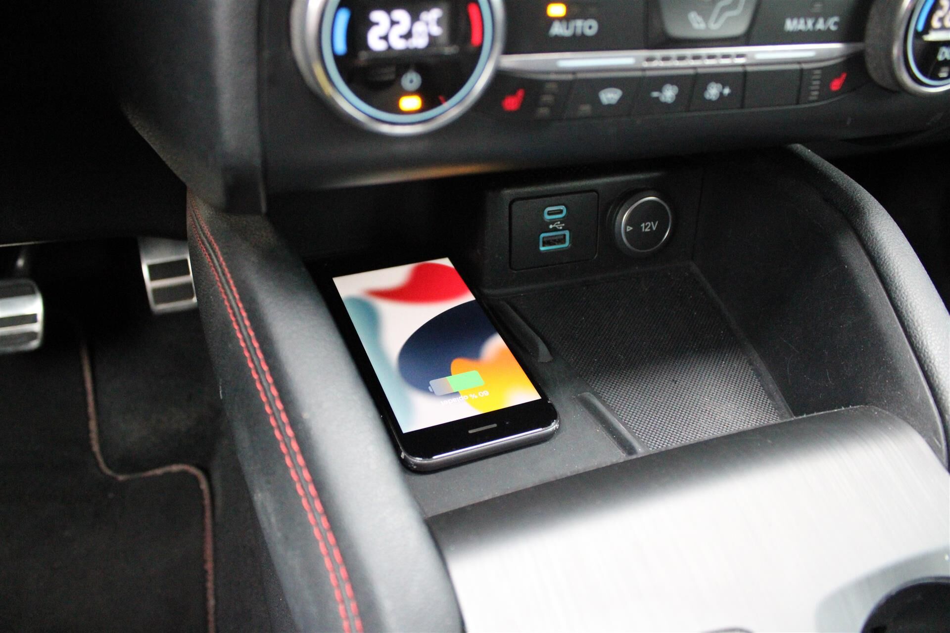 Billede af Ford Kuga 2,5 Plugin-hybrid ST-Line X CVT 225HK 5d Trinl. Gear