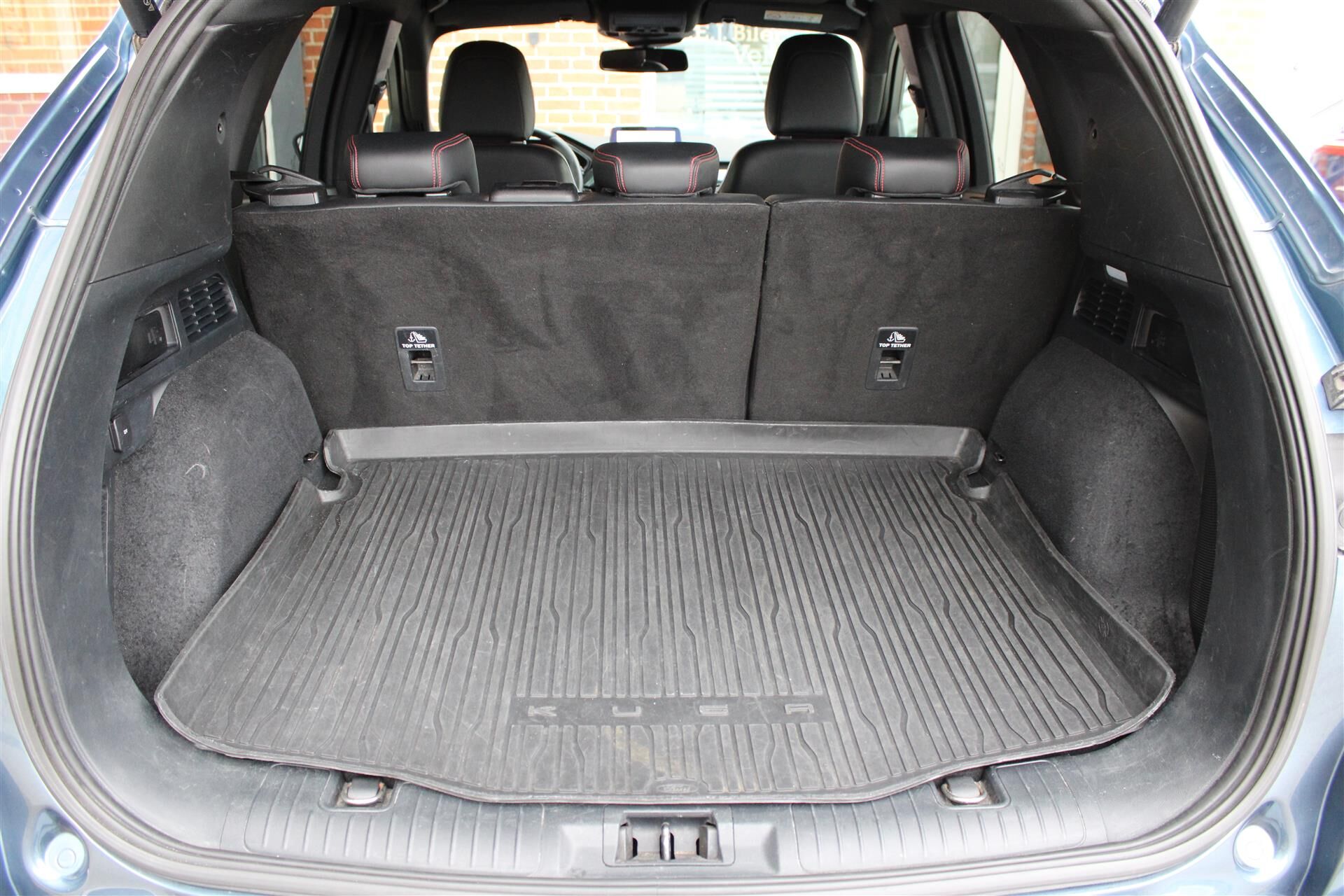 Billede af Ford Kuga 2,5 Plugin-hybrid ST-Line X CVT 225HK 5d Trinl. Gear