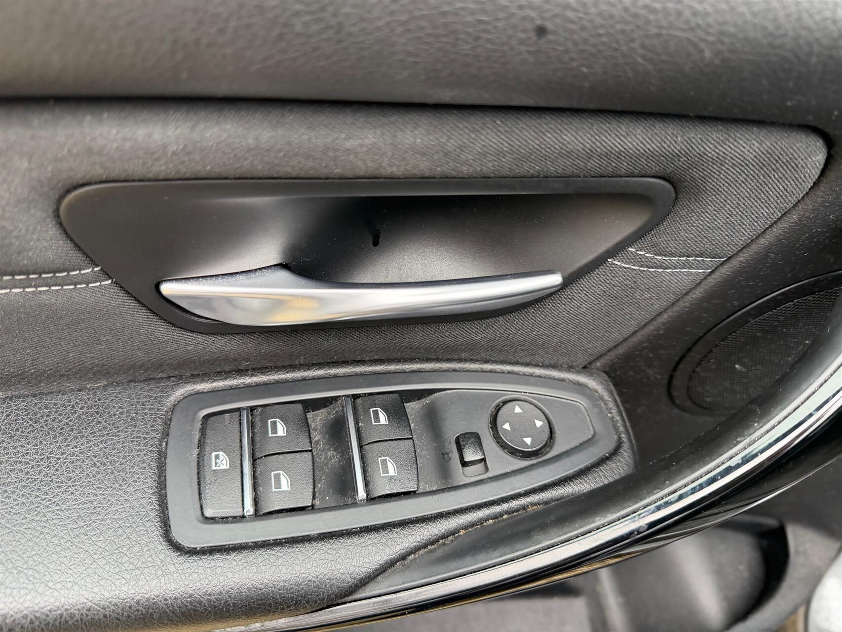 Billede af BMW 320d Touring 2,0 D Advantage 190HK Stc 8g Aut.