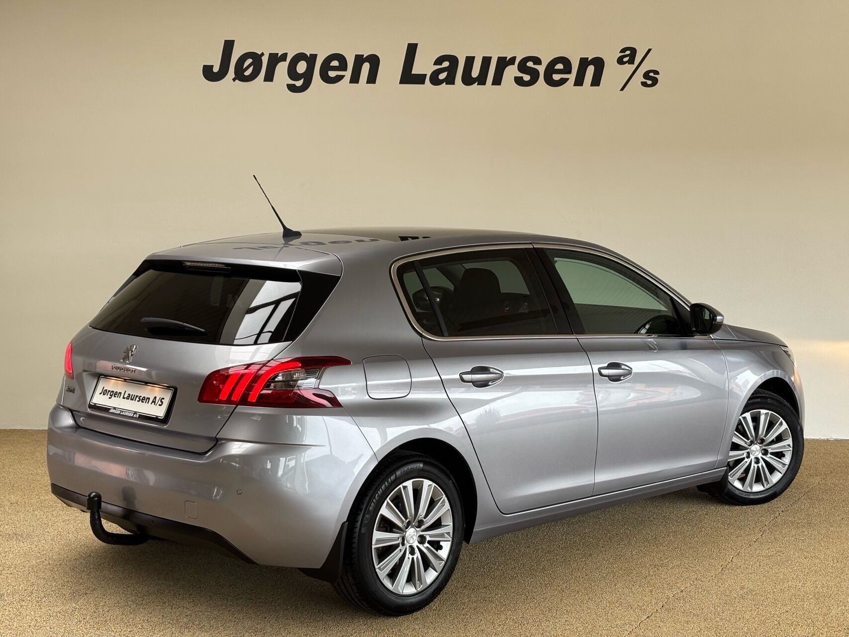 Billede af Peugeot 308 1,6 BlueHDi Allure Sky 120HK 5d