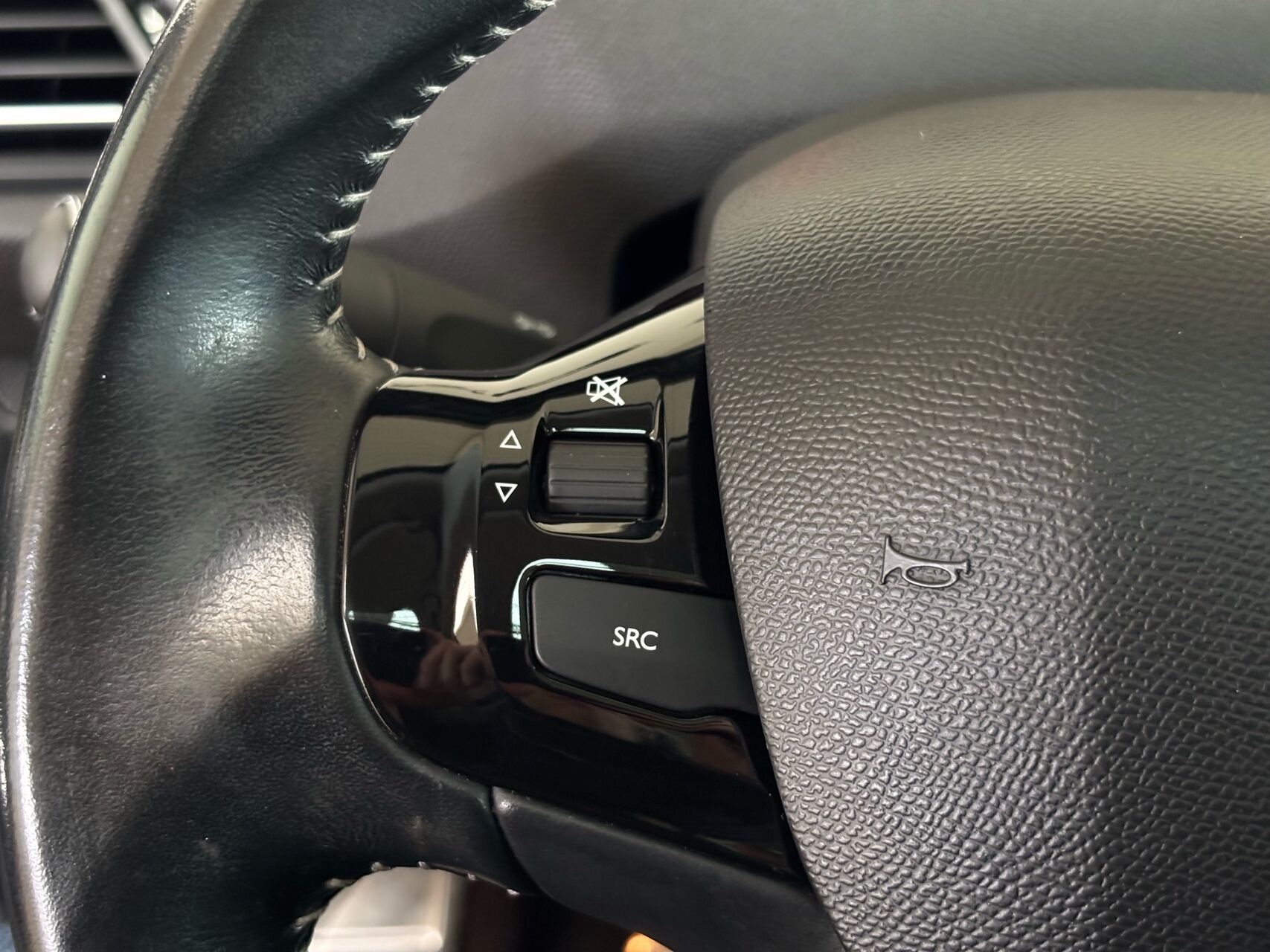 Billede af Peugeot 308 1,6 BlueHDi Allure Sky 120HK 5d