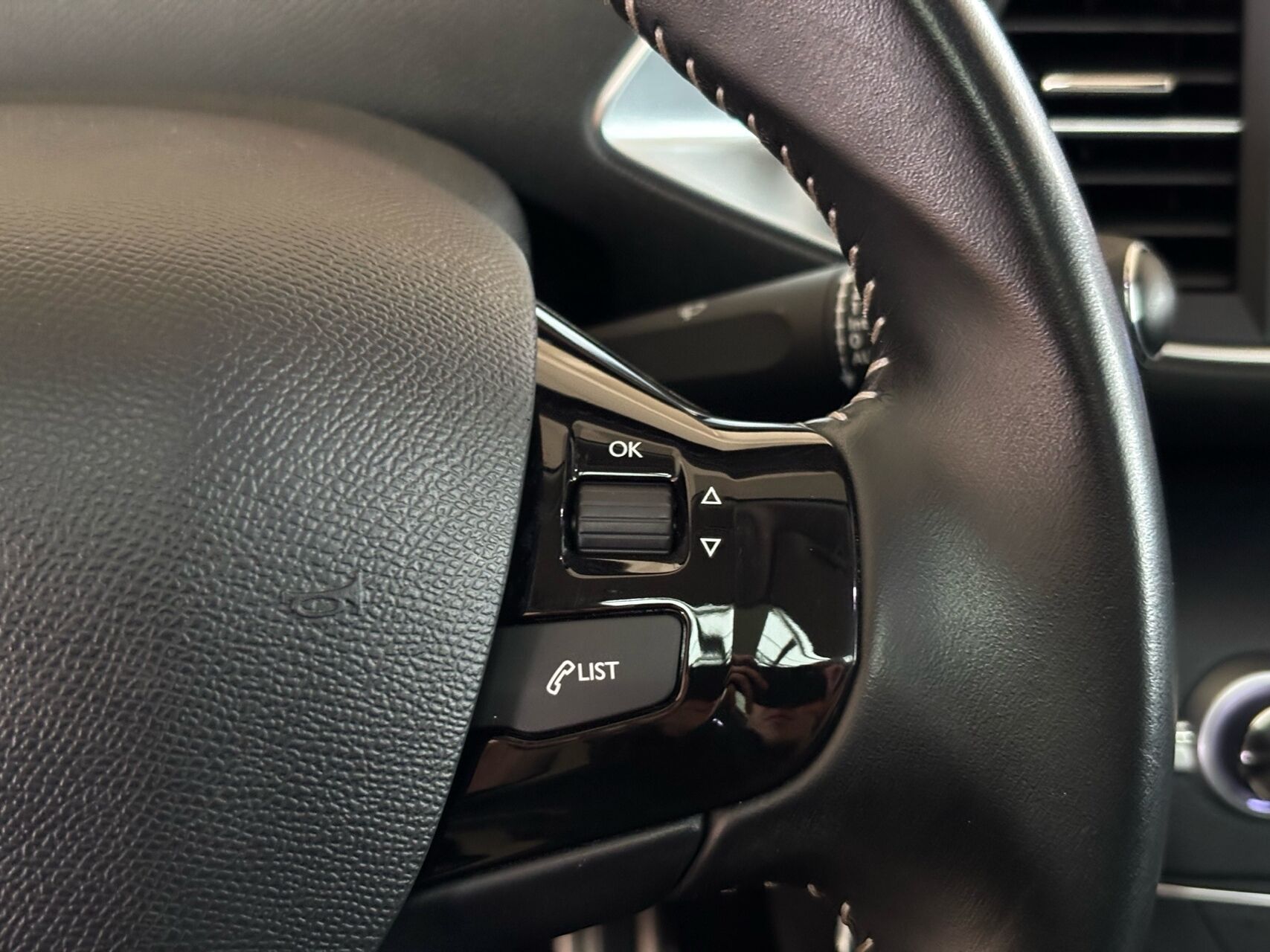 Billede af Peugeot 308 1,6 BlueHDi Allure Sky 120HK 5d