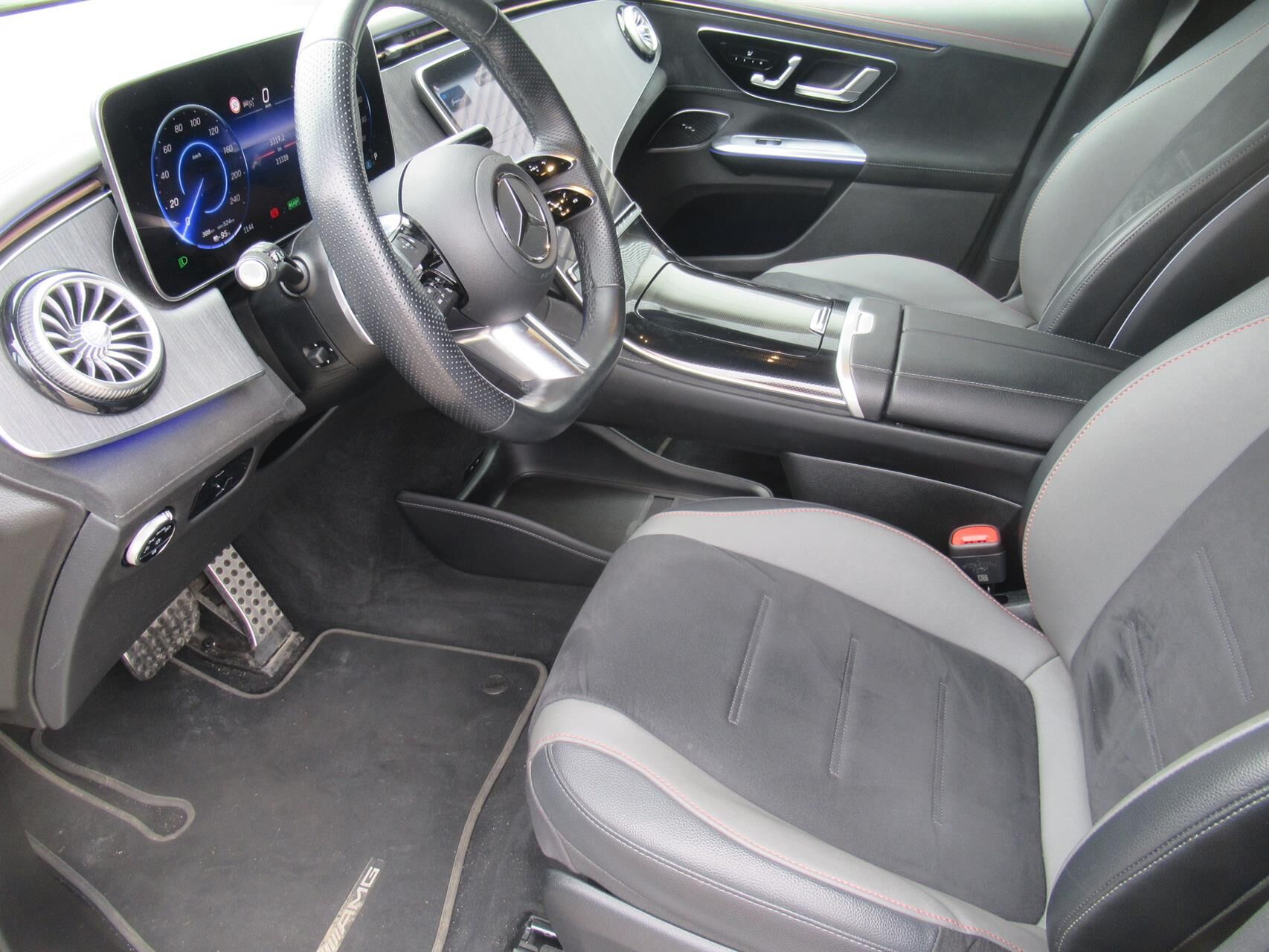 Billede af Mercedes-Benz EQE 350 EL AMG Edition 4Matic 292HK 5d Aut.