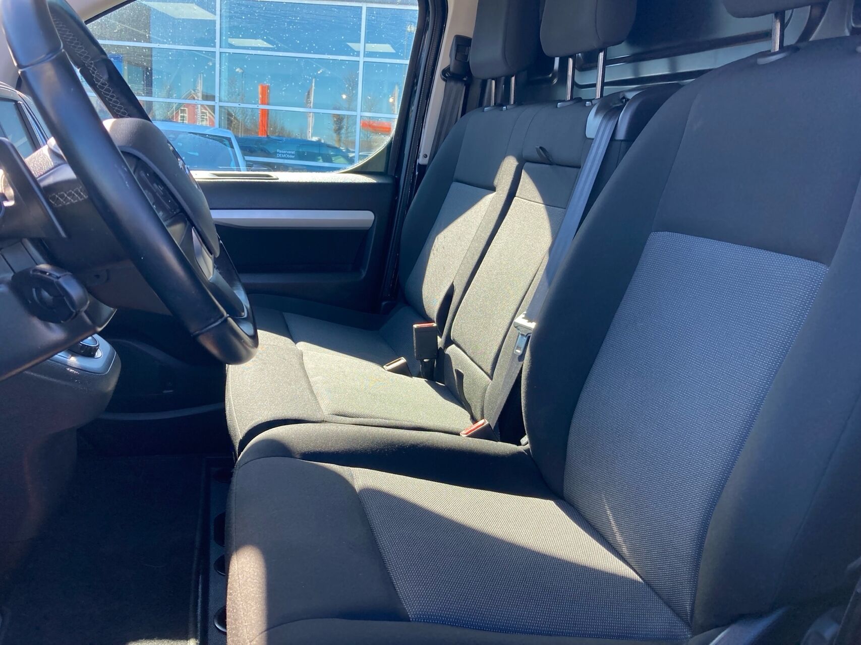 Billede af Opel Vivaro L3V2 2,0 BlueHDi Enjoy+ AT8 145HK Van 8g Aut.