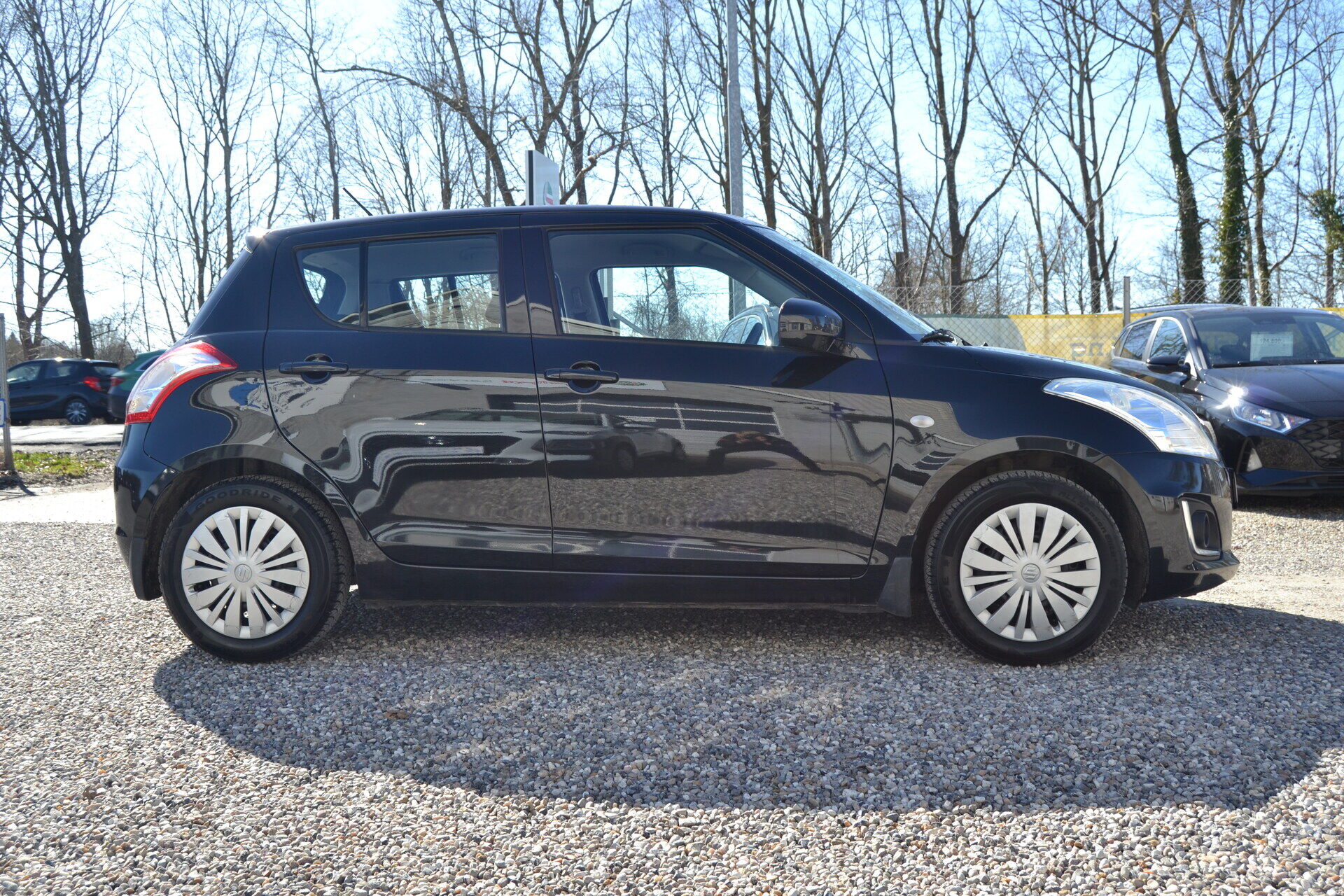 Billede af Suzuki Swift 1,2 16V Club 94HK 5d Aut.