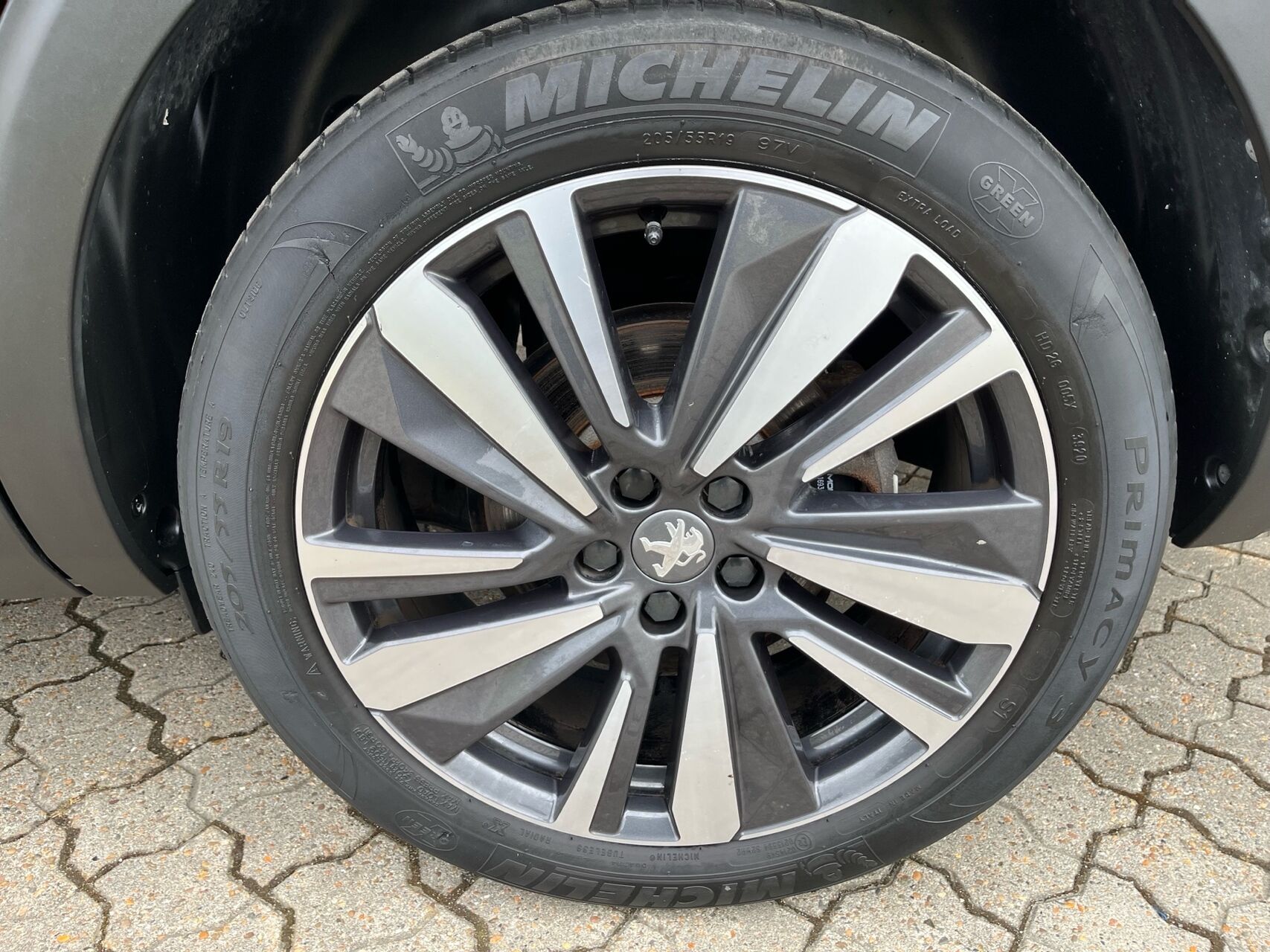 Billede af Peugeot 5008 1,5 BlueHDi Edition 210 EAT8 130HK 5d 8g Aut.