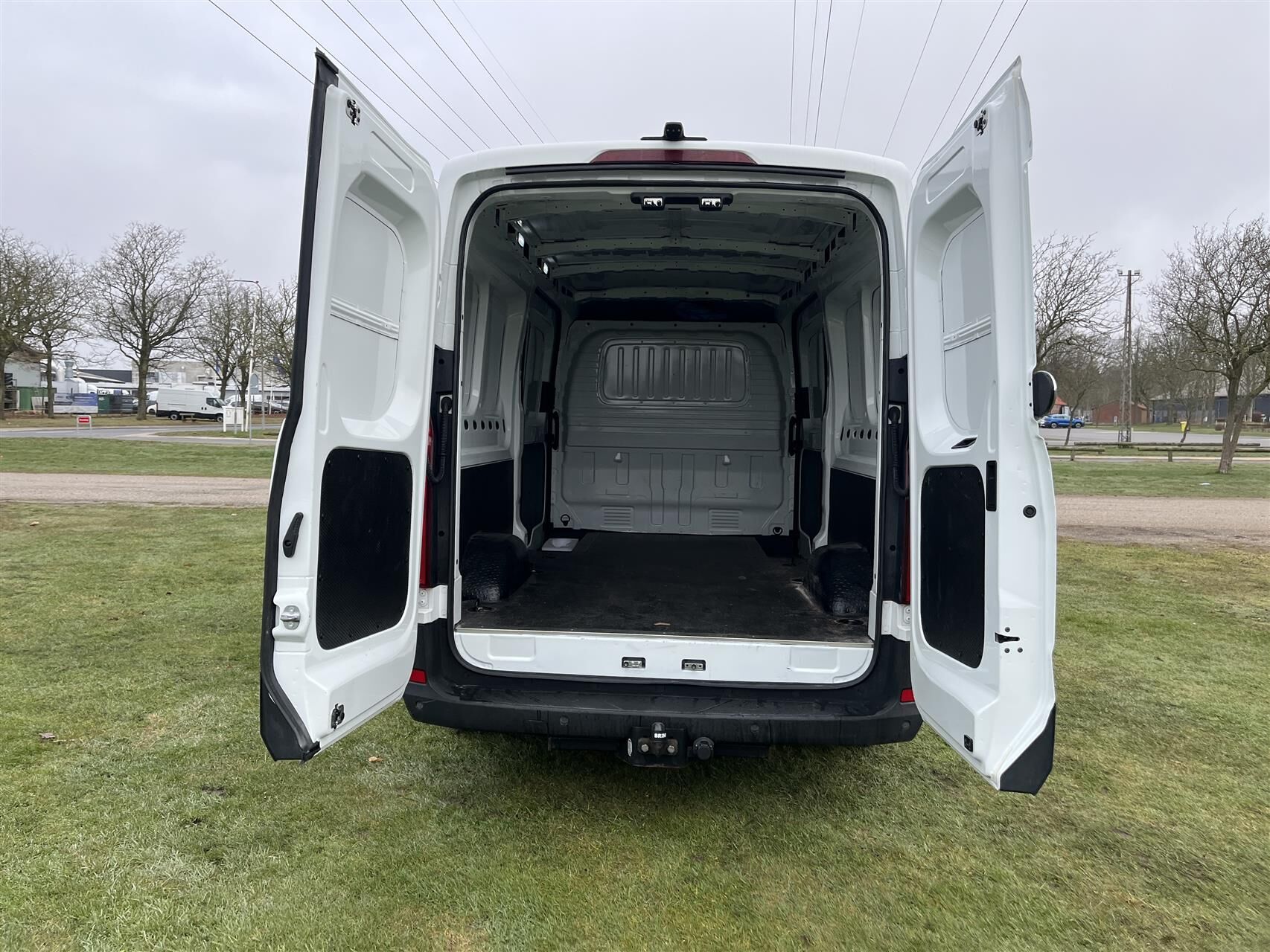 Billede af Maxus e-Deliver 9 L3H2 EL 72 kWh 204HK Van Aut.