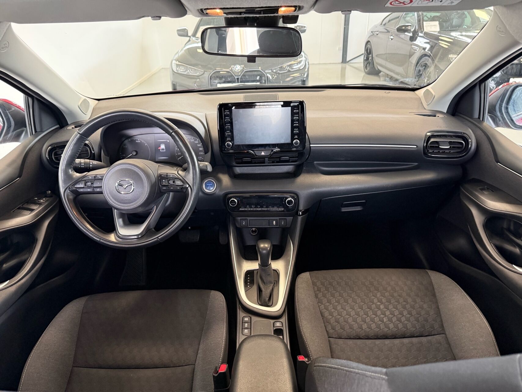 Billede af Mazda 2 1,5 VVT-I  Hybrid Agile CVT 116HK 5d Trinl. Gear