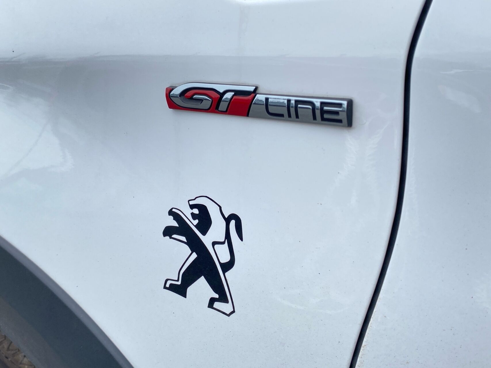 Billede af Peugeot 2008 1,5 BlueHDi GT Line Sky EAT6 120HK 5d 6g Aut.