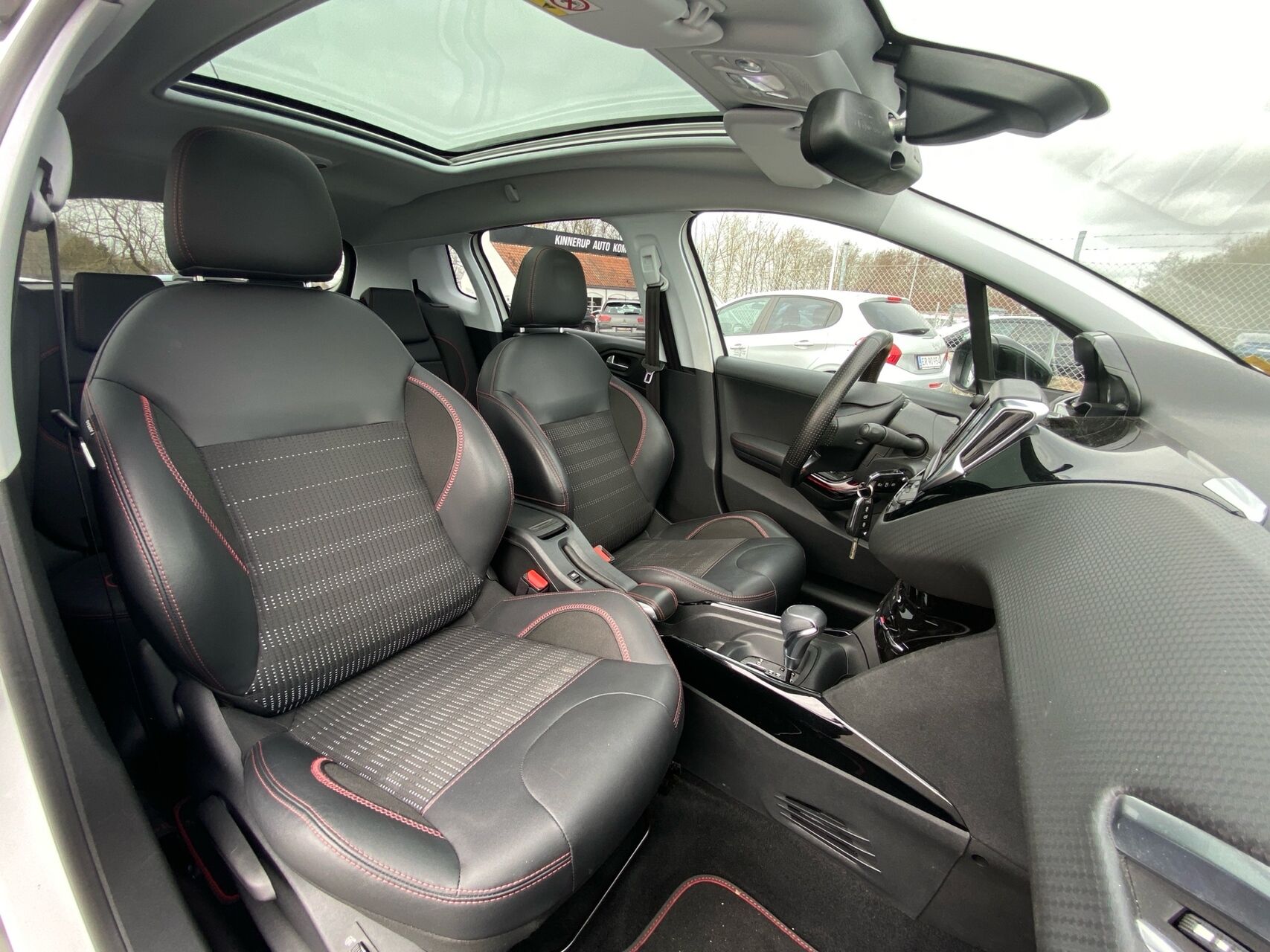 Billede af Peugeot 2008 1,5 BlueHDi GT Line Sky EAT6 120HK 5d 6g Aut.