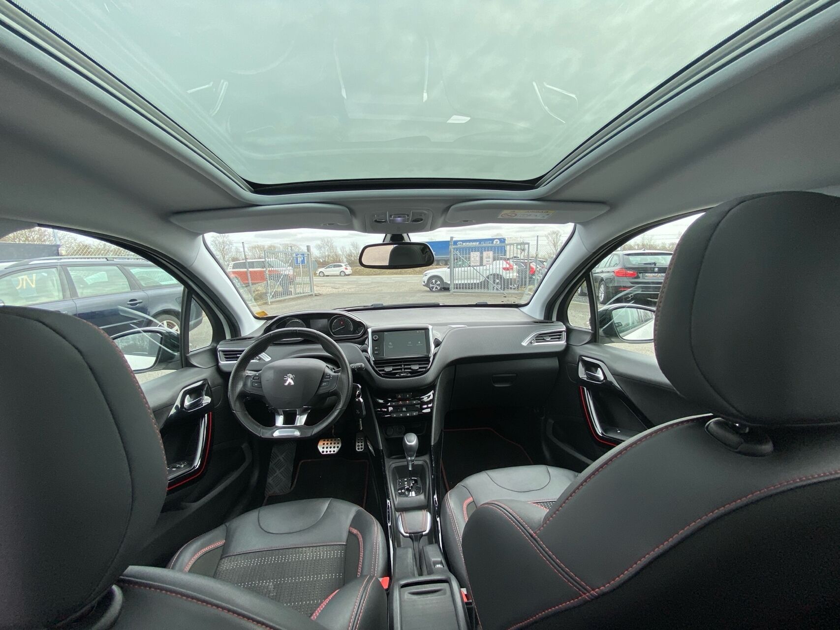 Billede af Peugeot 2008 1,5 BlueHDi GT Line Sky EAT6 120HK 5d 6g Aut.