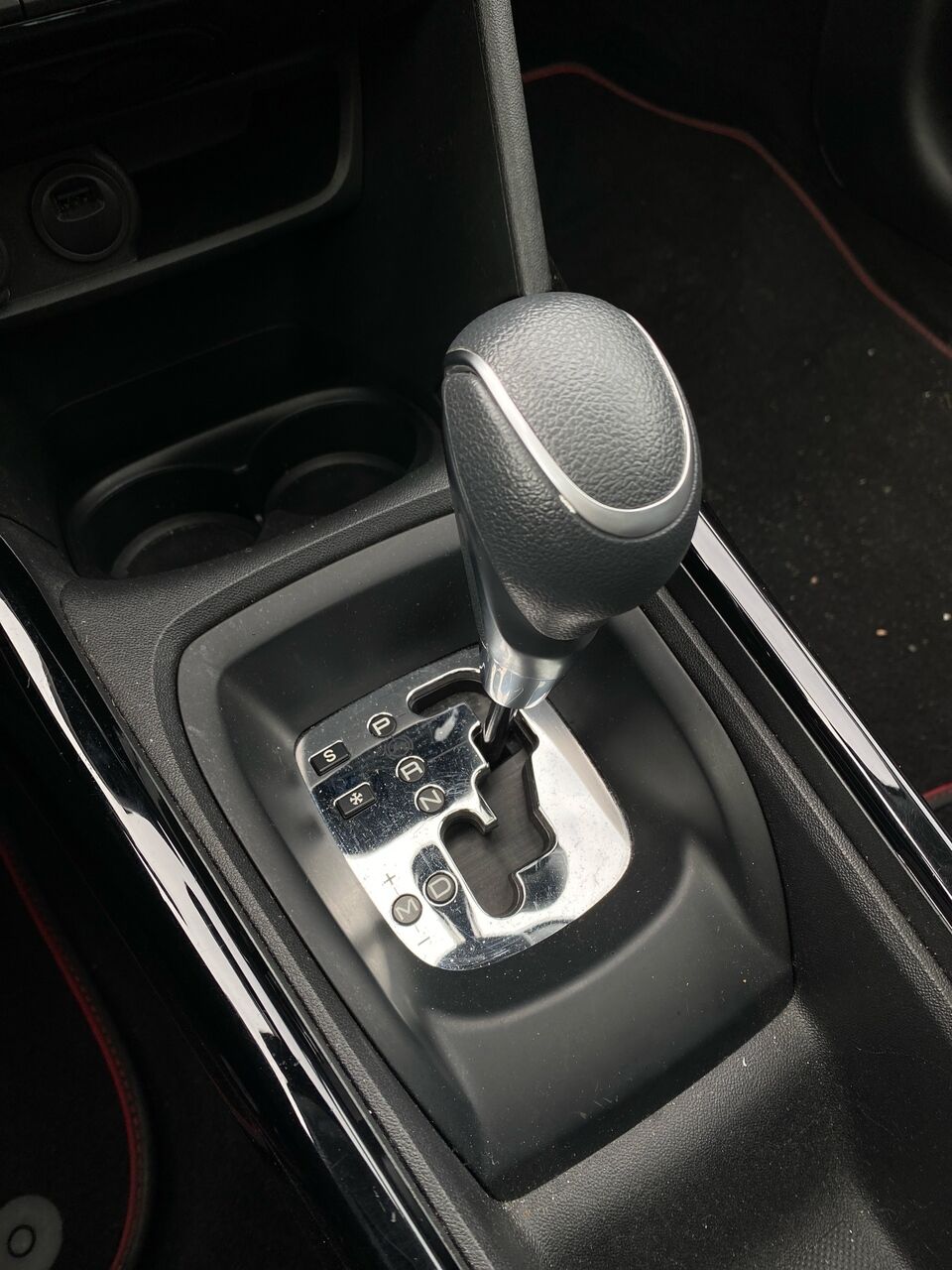 Billede af Peugeot 2008 1,5 BlueHDi GT Line Sky EAT6 120HK 5d 6g Aut.