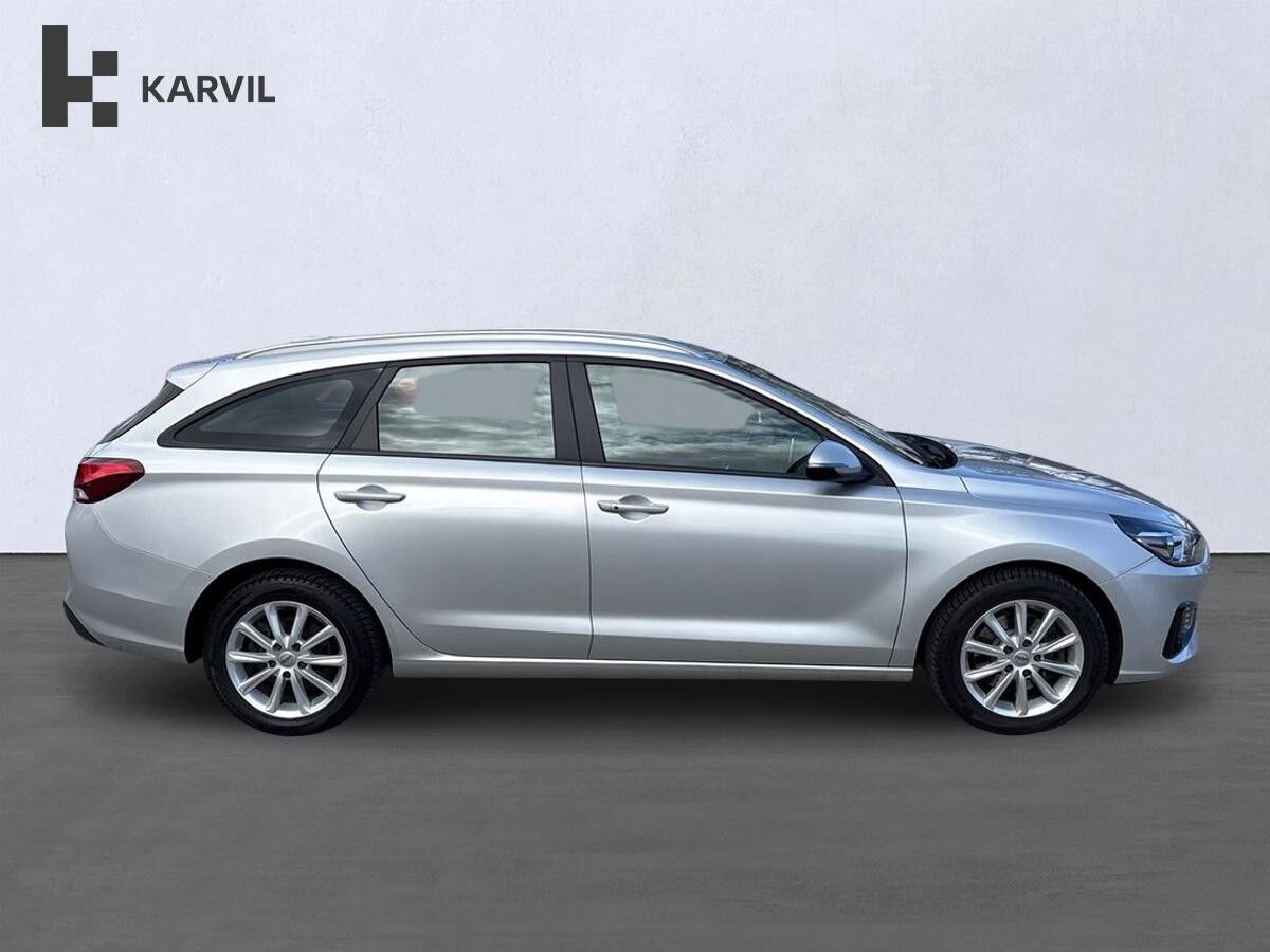 Billede af Hyundai i30 Cw 1,0 T-GDI Essential DCT 120HK Stc 7g Aut.