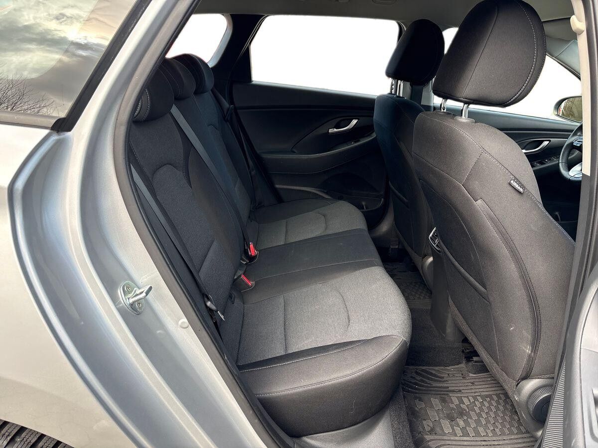 Billede af Hyundai i30 Cw 1,0 T-GDI Essential DCT 120HK Stc 7g Aut.