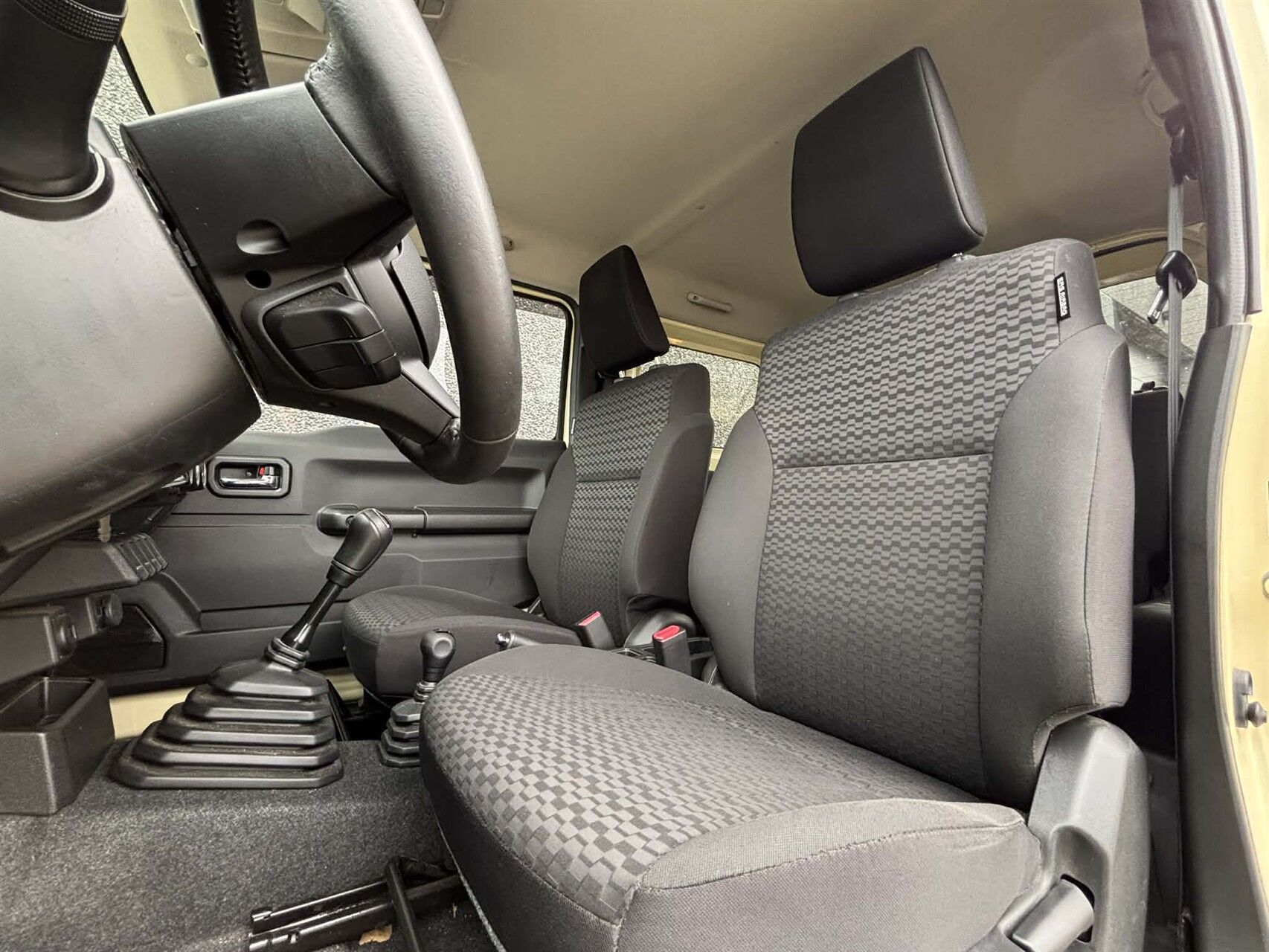 Billede af Suzuki Jimny 1,5 Adventure AllGrip 102HK 3d