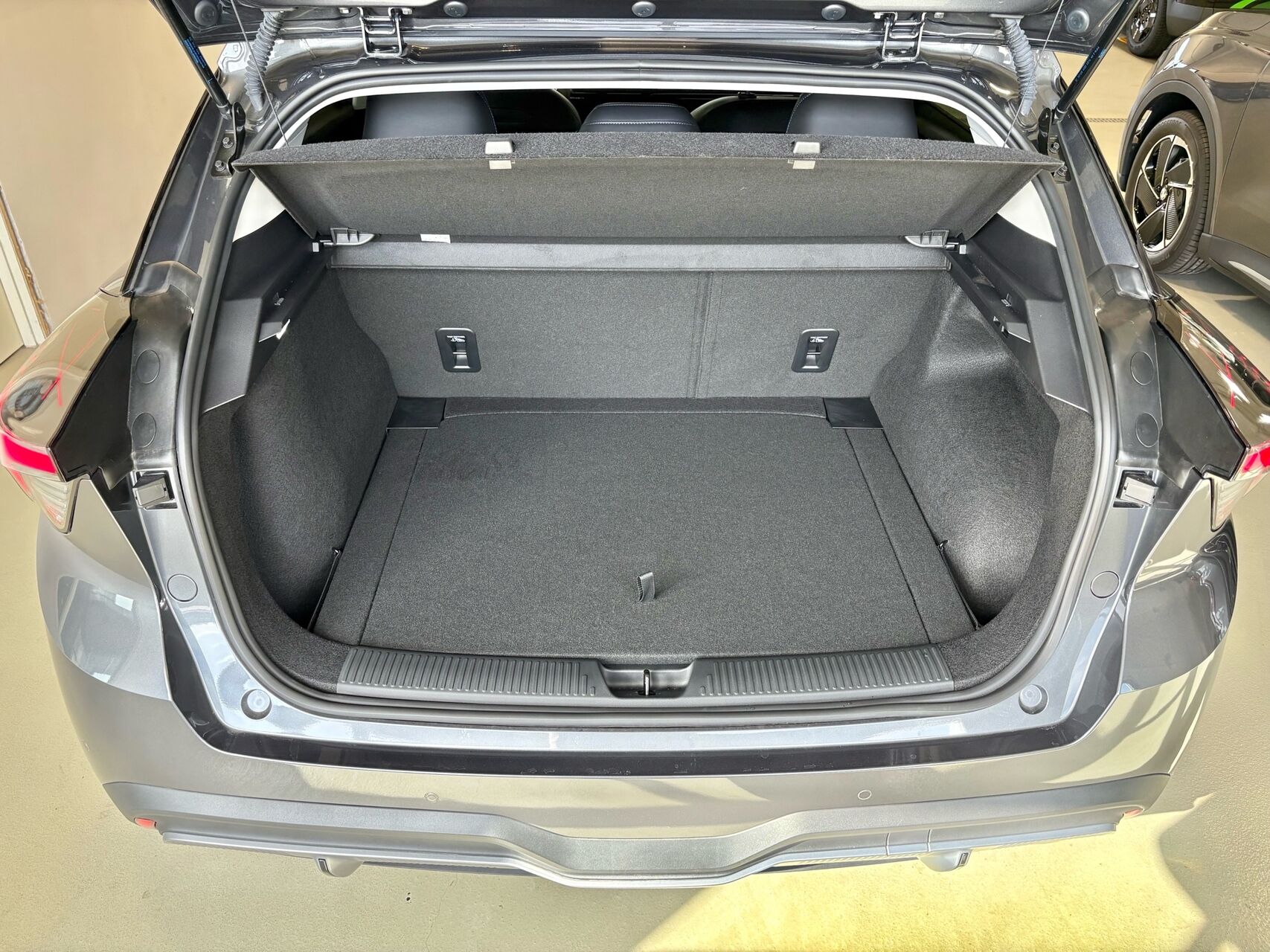 Billede af MG MG4 Electric EL Luxury Long Range 204HK 5d Aut.