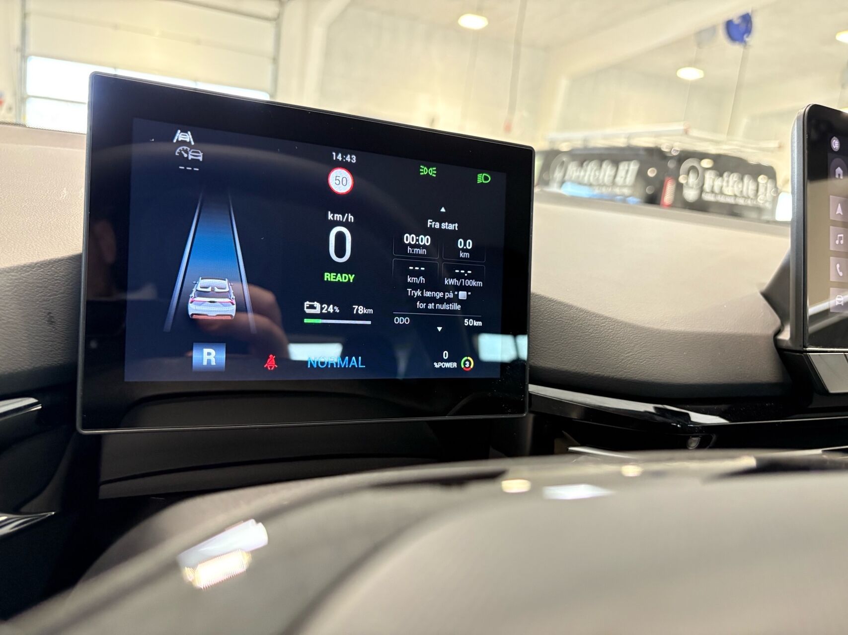 Billede af MG MG4 Electric EL Luxury Long Range 204HK 5d Aut.