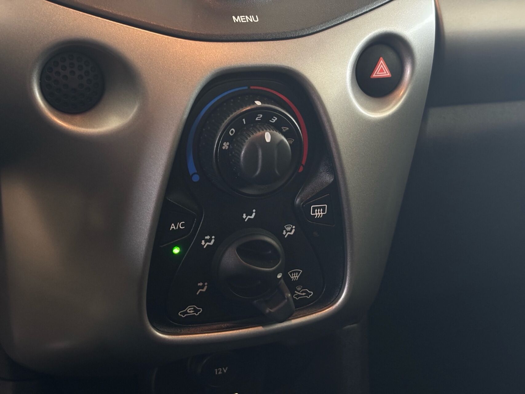 Billede af Peugeot 108 1,0 e-Vti Active 69HK 5d