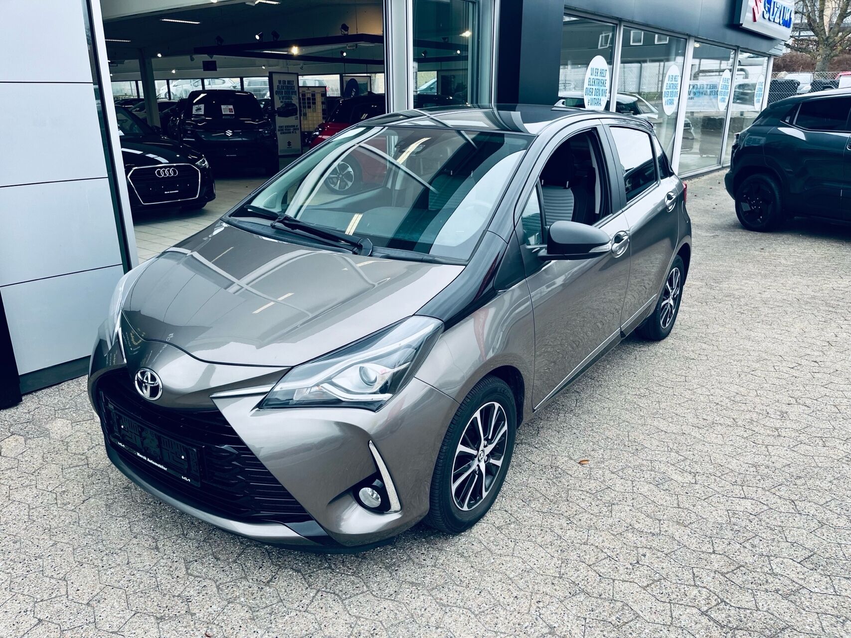 Billede af Toyota Yaris 1,5 VVT-I T3 Premiumpakke 111HK 5d 6g