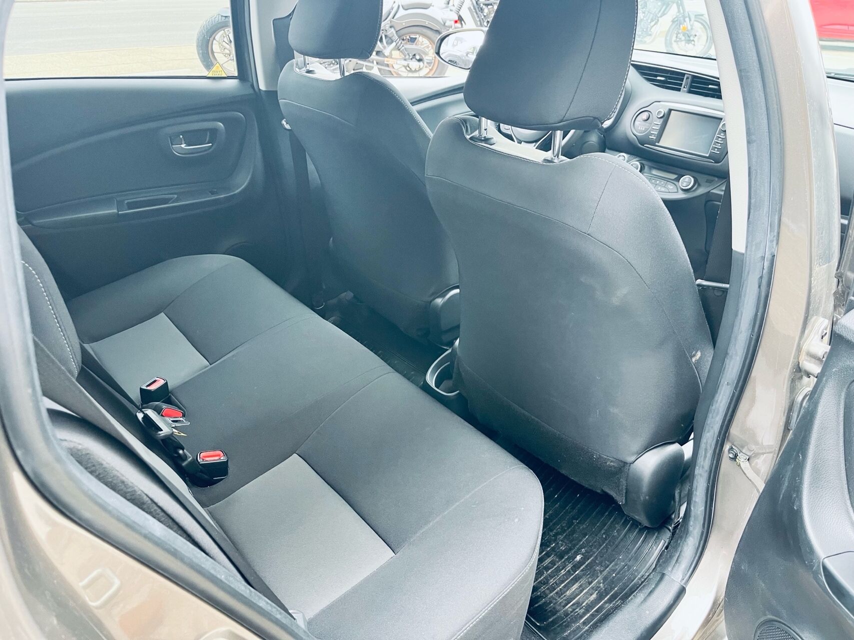 Billede af Toyota Yaris 1,5 VVT-I T3 Premiumpakke 111HK 5d 6g