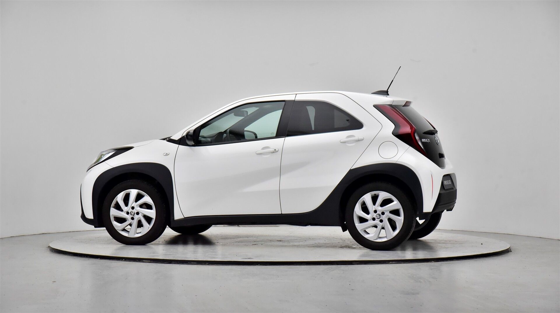 Billede af Toyota Aygo X 1,0 VVT-I Active 72HK 5d