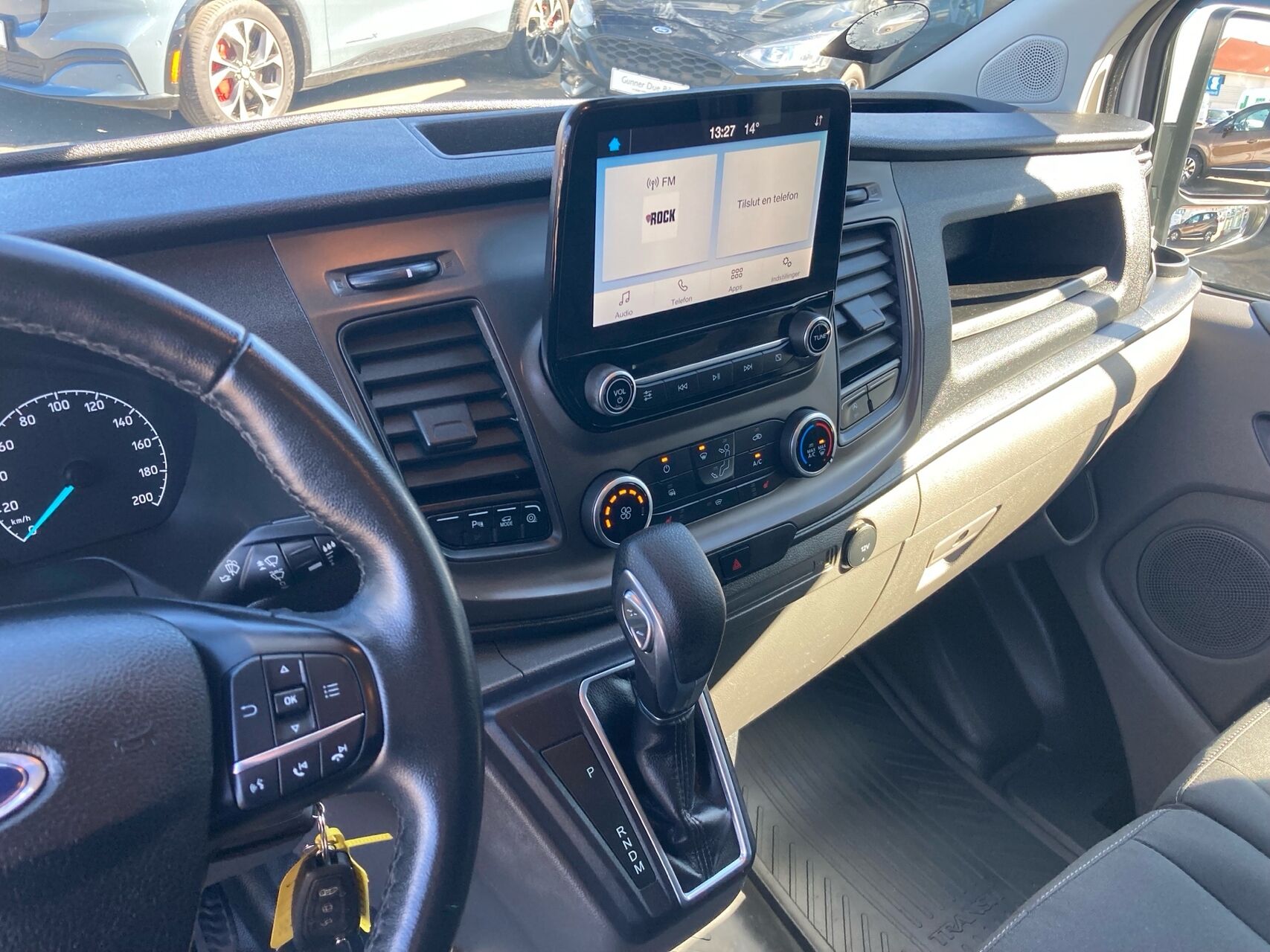 Billede af Ford Transit Custom 300 L2H1 2,0 TDCi Trend 130HK Van 6g Aut.