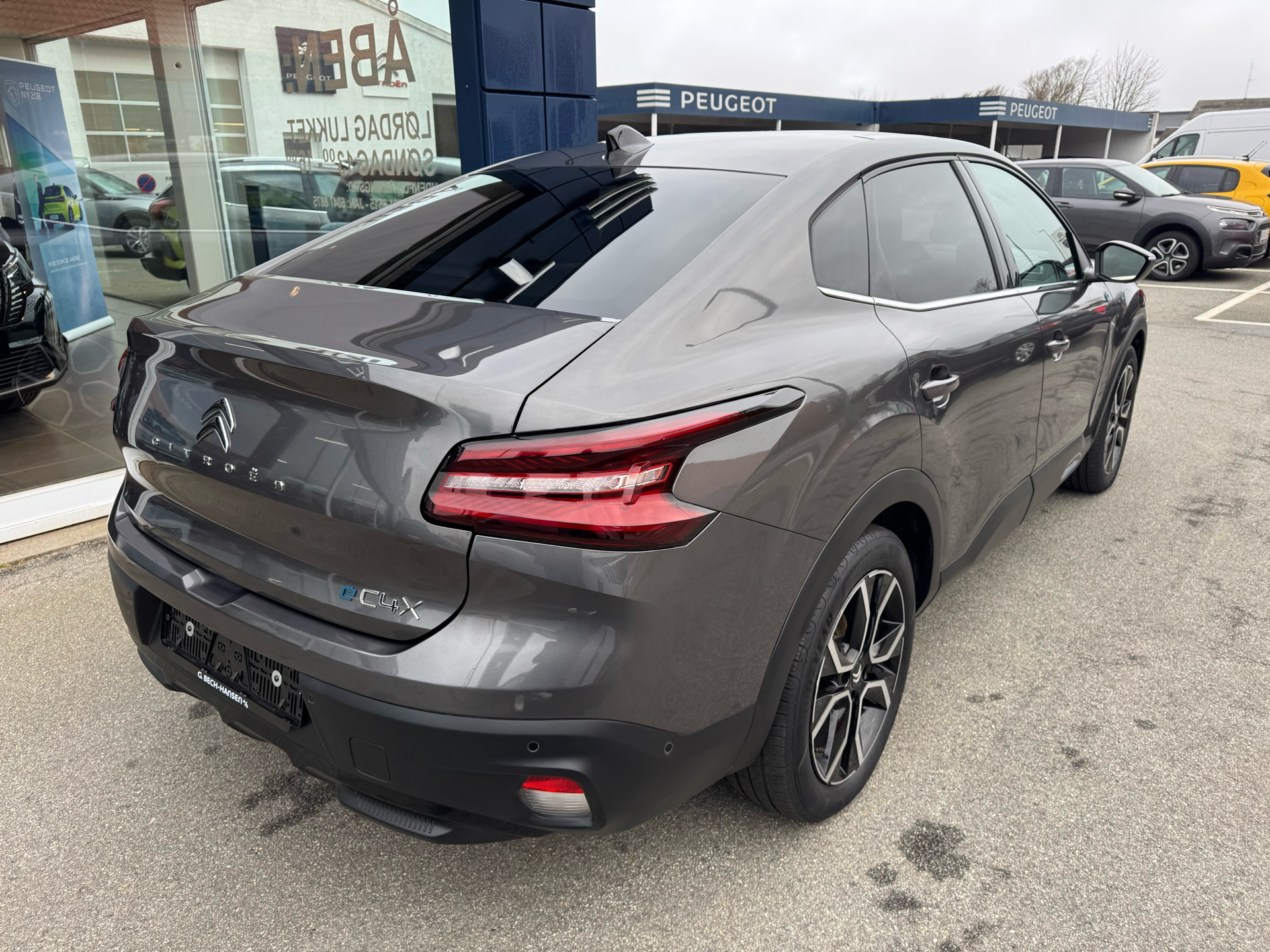 Billede af Citroën e-C4 X EL Max 136HK 5d Aut.