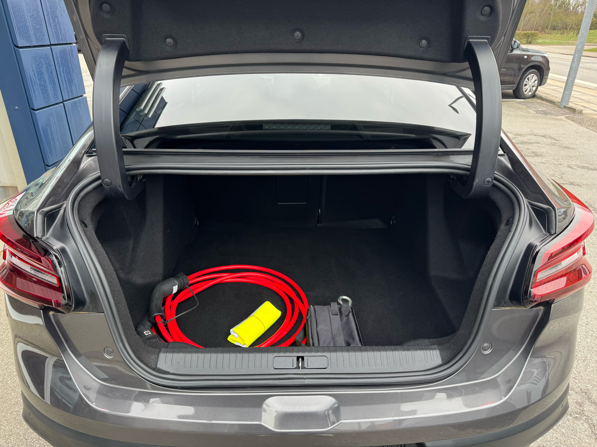 Billede af Citroën e-C4 X EL Max 136HK 5d Aut.