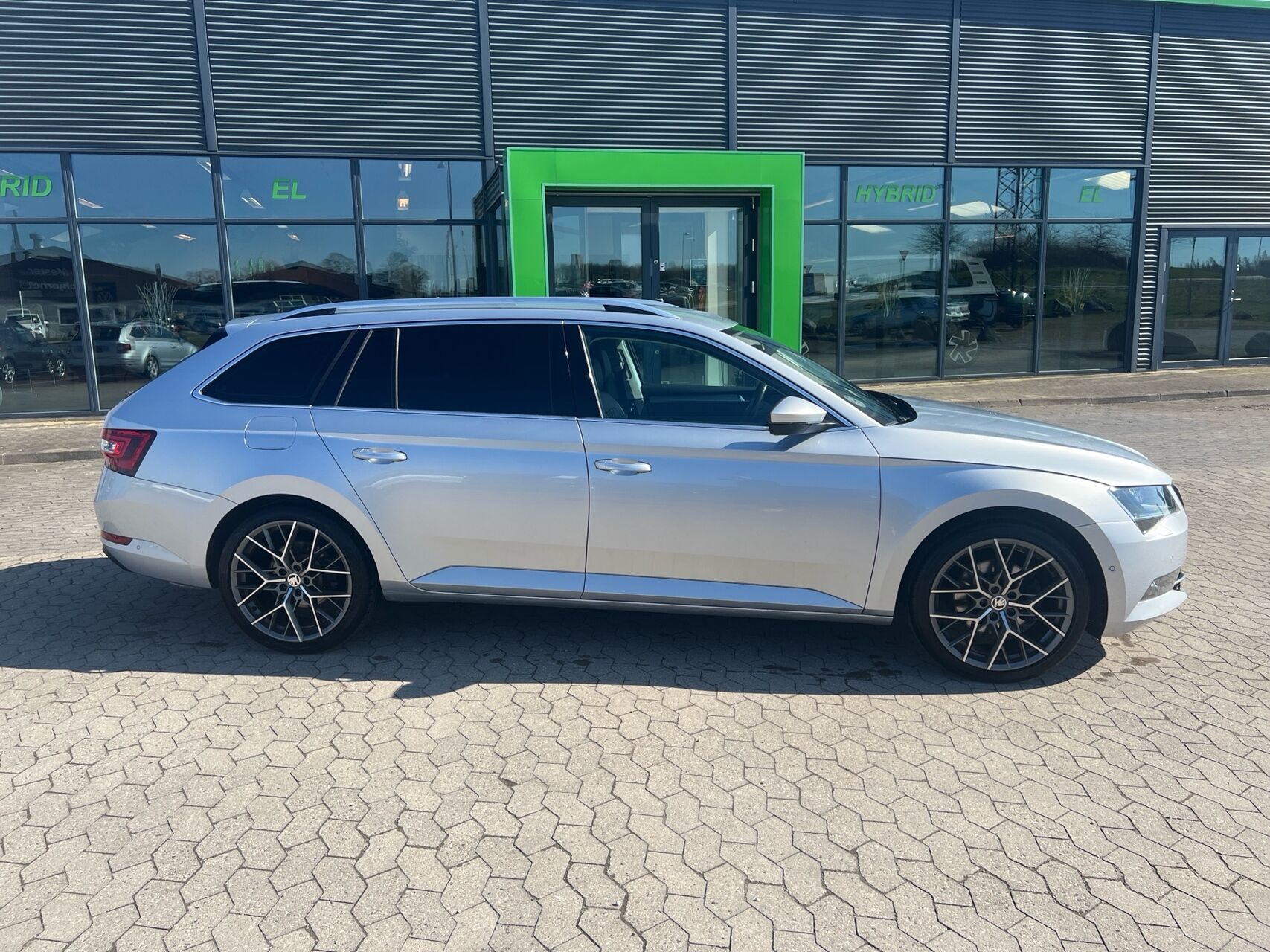 Billede af Skoda Superb Combi 1,5 TSI ACT Style DSG 150HK Stc 7g Aut.