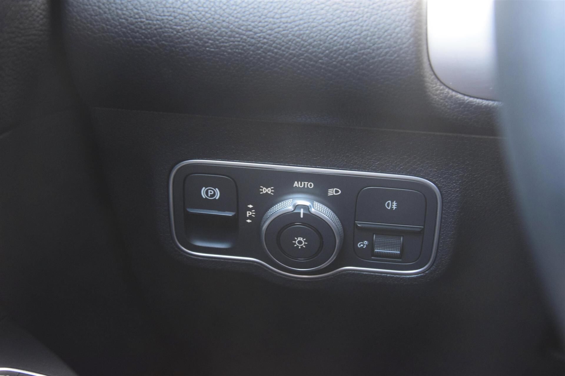 Billede af Mercedes-Benz EQB 250+ EL 190HK 5d Aut.