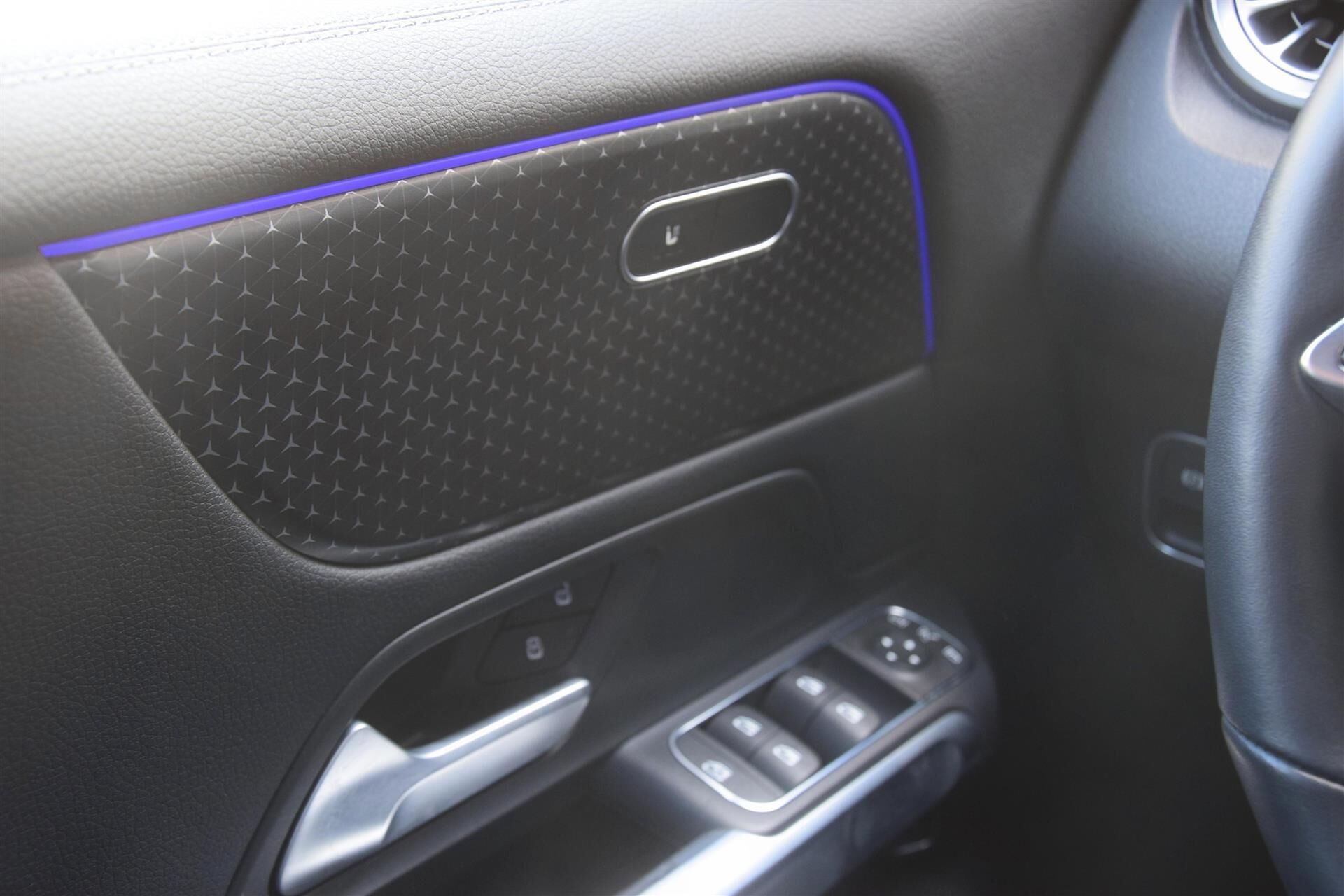 Billede af Mercedes-Benz EQB 250+ EL 190HK 5d Aut.