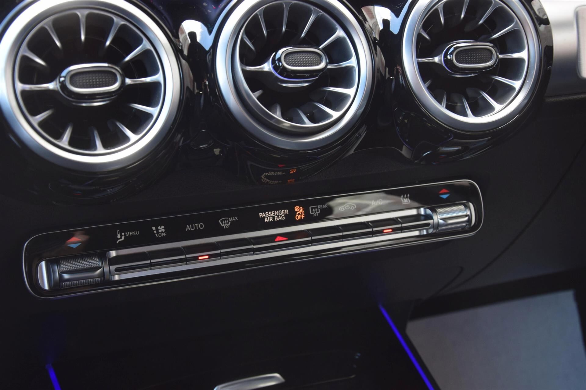 Billede af Mercedes-Benz EQB 250+ EL 190HK 5d Aut.