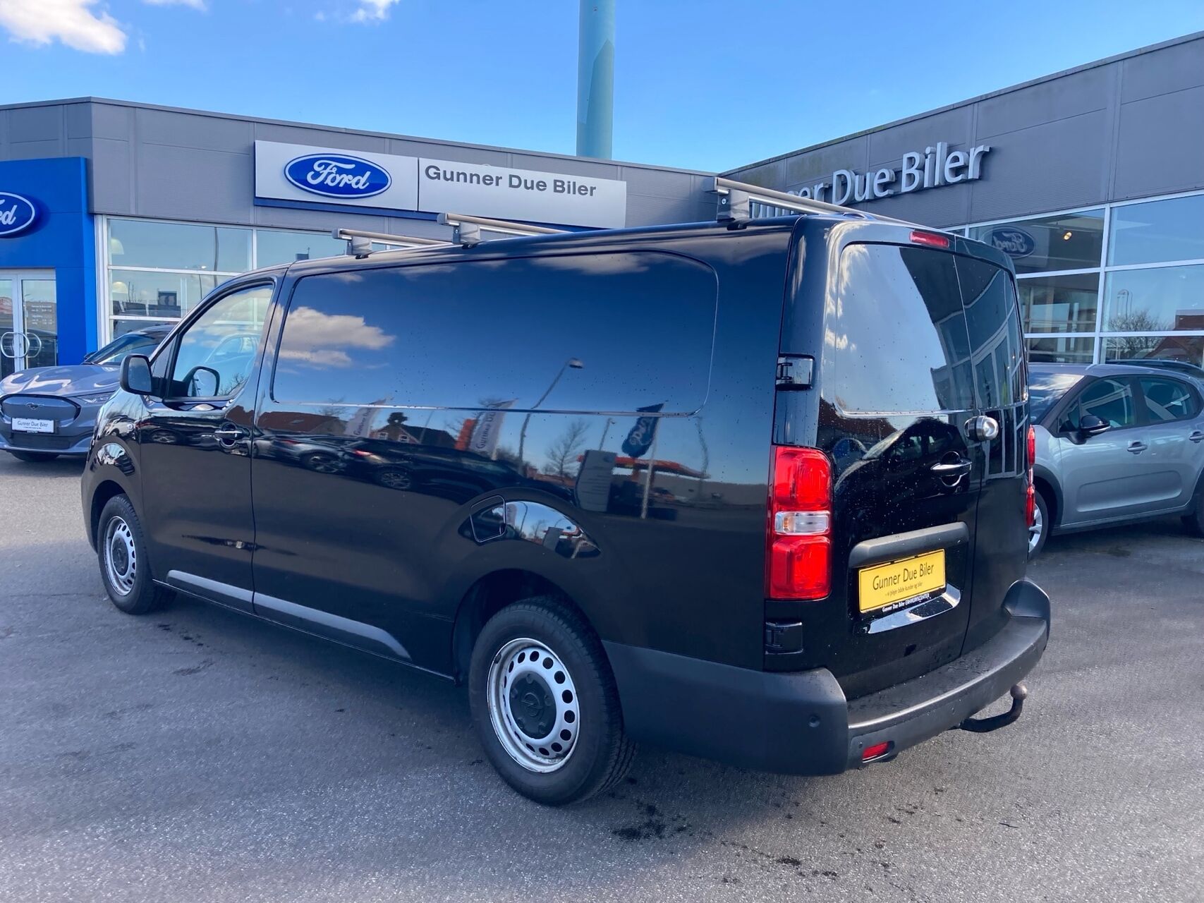 Billede af Opel Vivaro L3V2 2,0 BlueHDi Enjoy+ AT8 145HK Van 8g Aut.