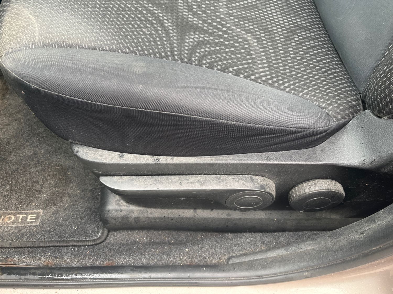 Billede af Nissan Note 1,6 16V Tekna 110HK 5d Aut.