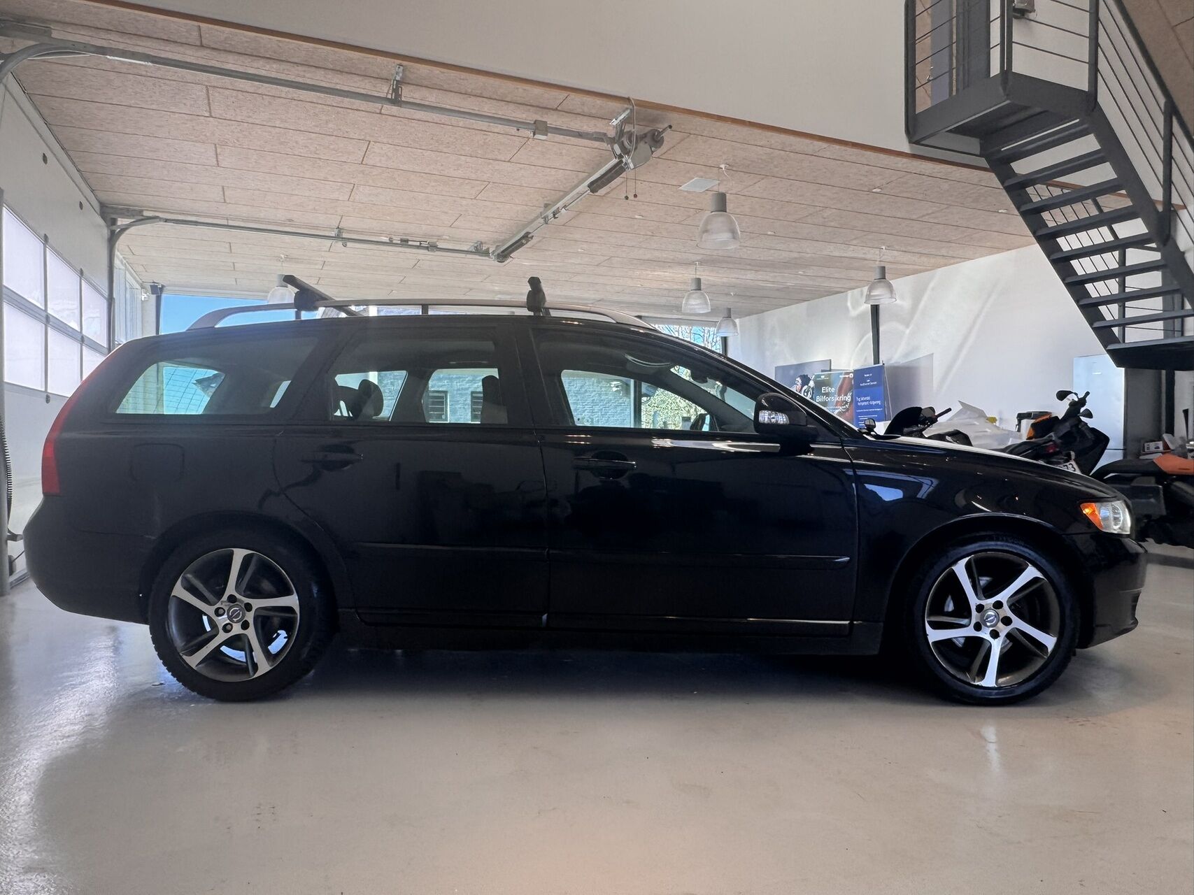 Billede af Volvo V50 1,6 D2 Momentum 115HK Stc 6g