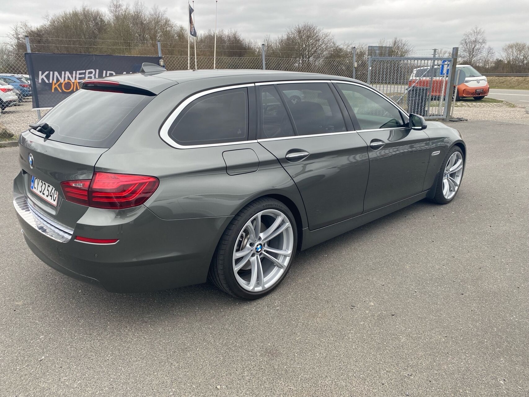 Billede af BMW 530d Touring 3,0 D 258HK Stc 8g Aut.