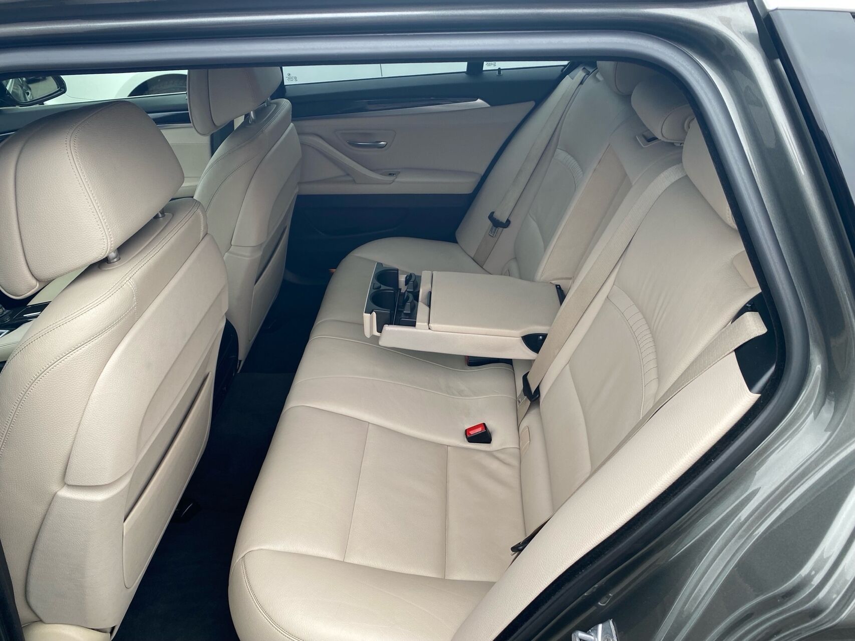 Billede af BMW 530d Touring 3,0 D 258HK Stc 8g Aut.