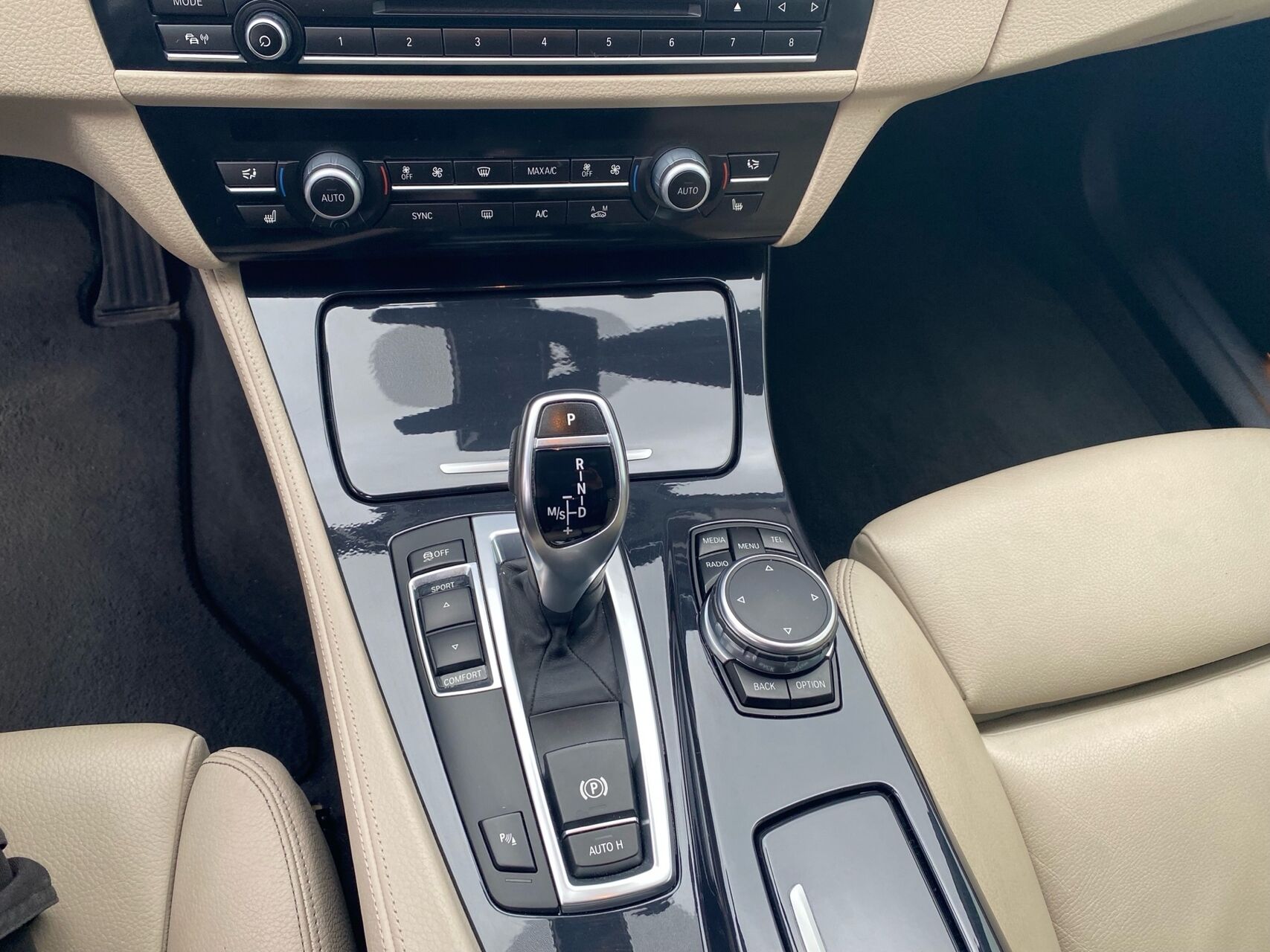 Billede af BMW 530d Touring 3,0 D 258HK Stc 8g Aut.