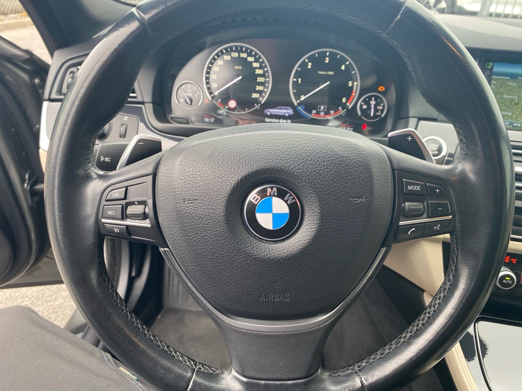 Billede af BMW 530d Touring 3,0 D 258HK Stc 8g Aut.