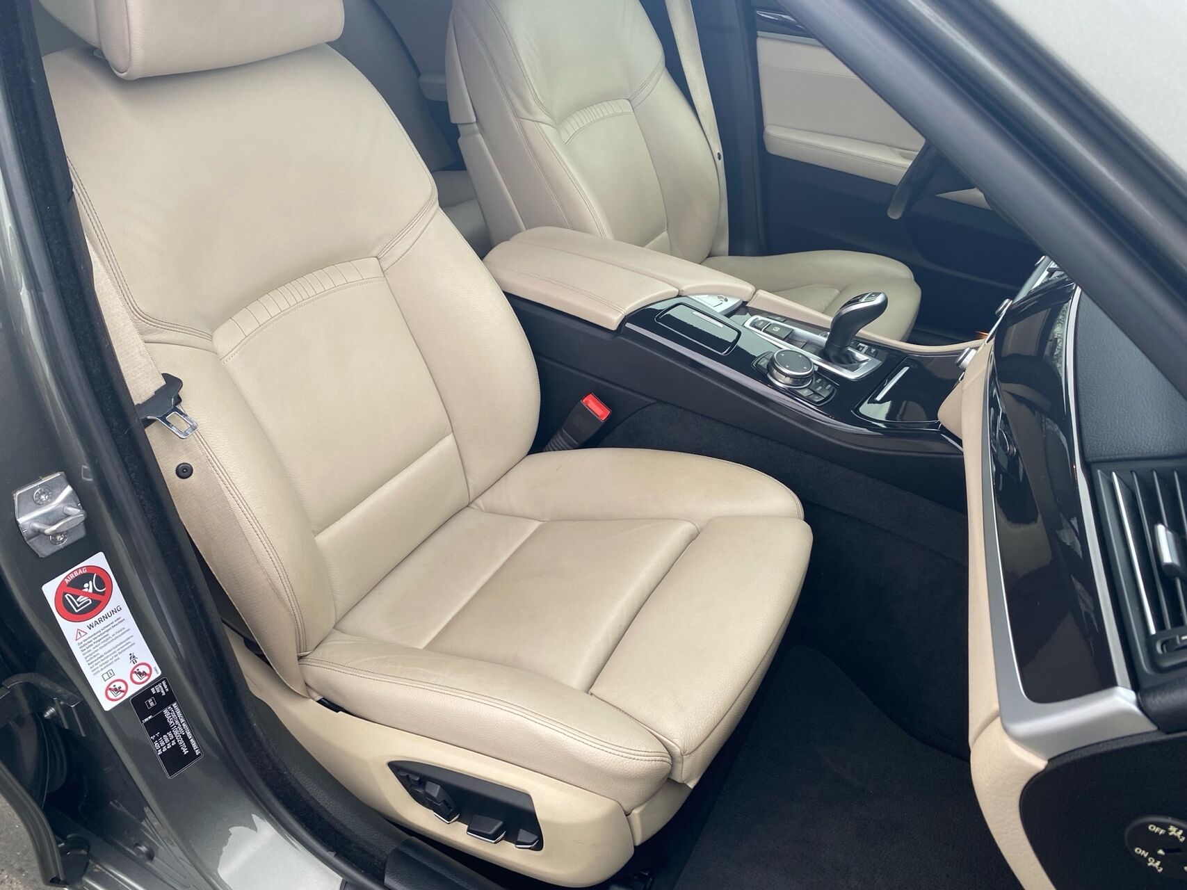 Billede af BMW 530d Touring 3,0 D 258HK Stc 8g Aut.