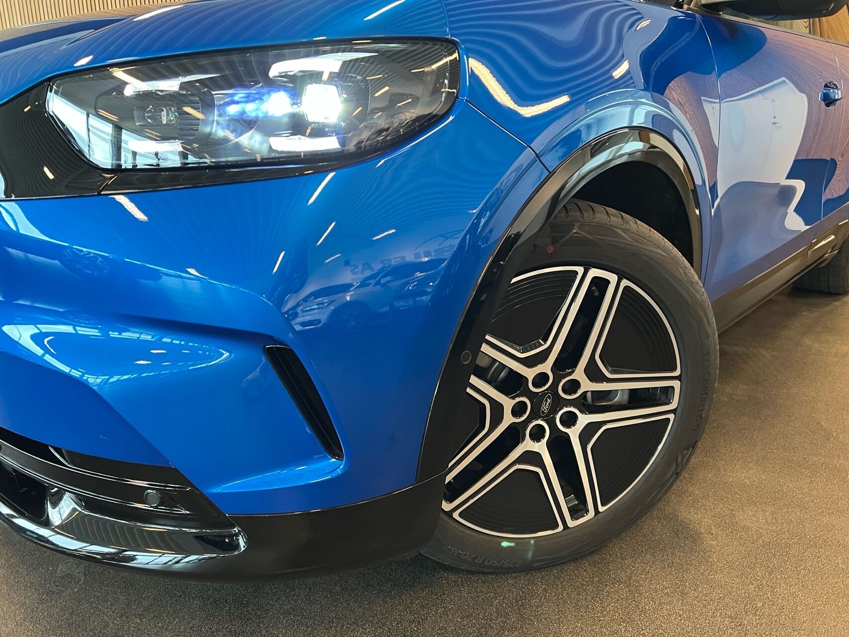 Billede af Ford Capri EL UR Premium AWD 340HK 5d Aut.